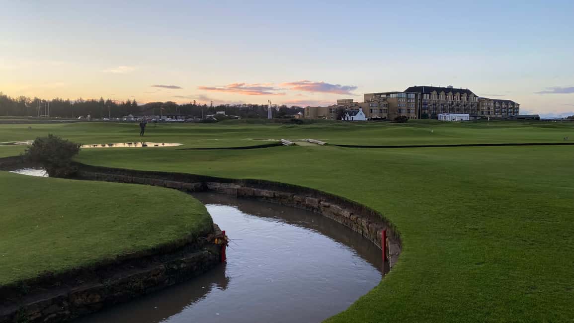 セント・アンドリュース：ゴルフの起源とオールドコースの歴史ツアー