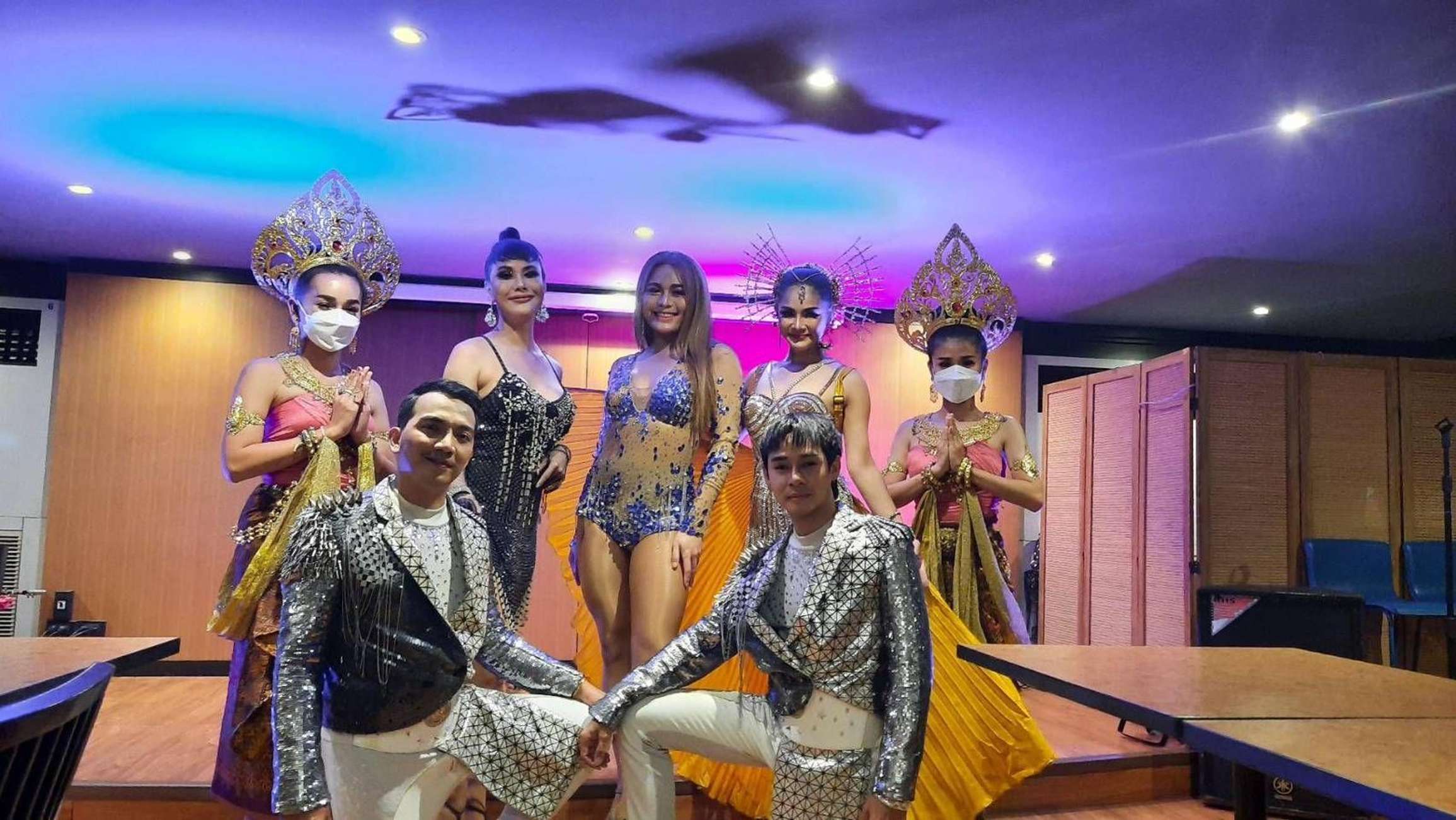 Entertainment on White Orchid River Cruise