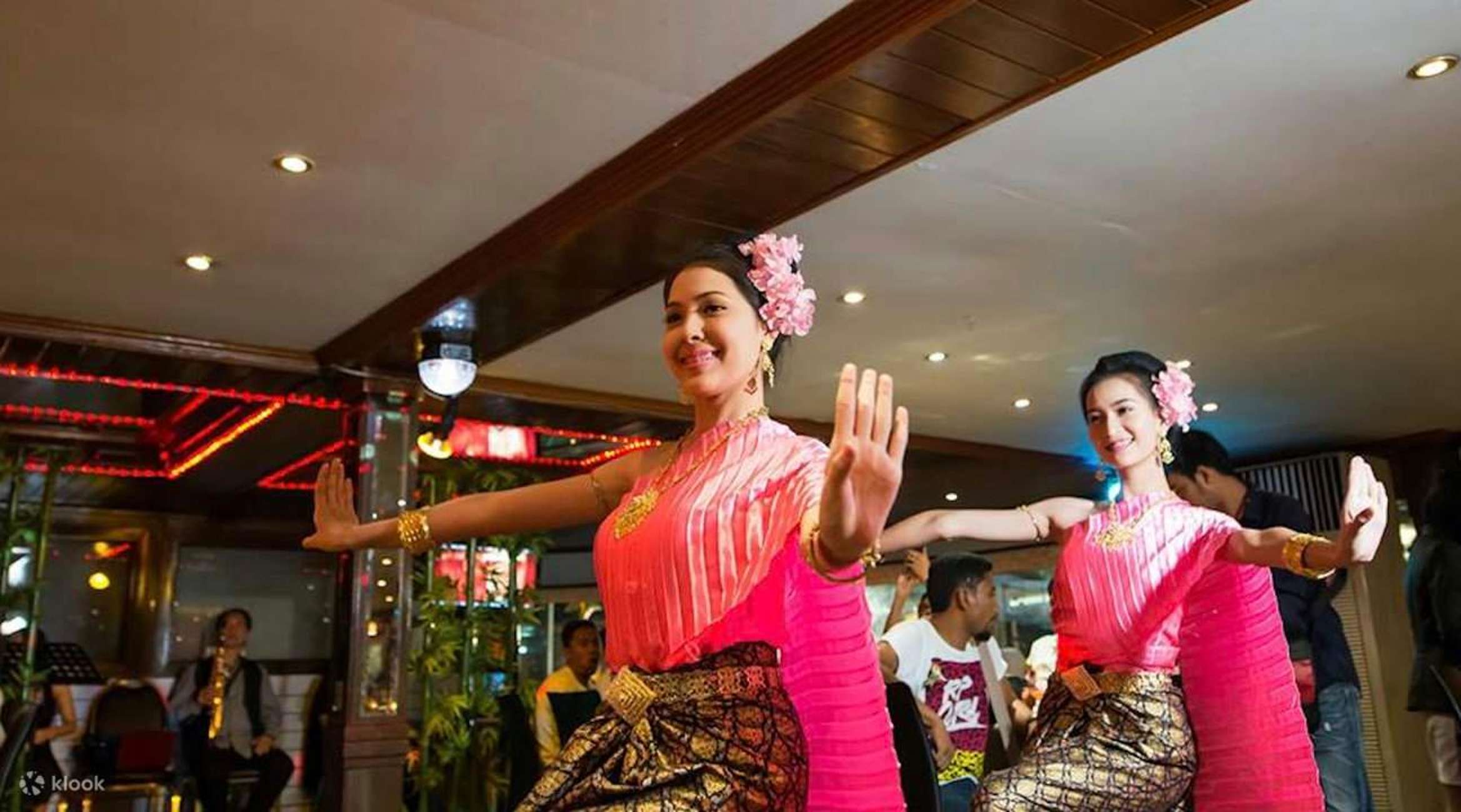 Thai Classical Dance on White Orchid River Cruise