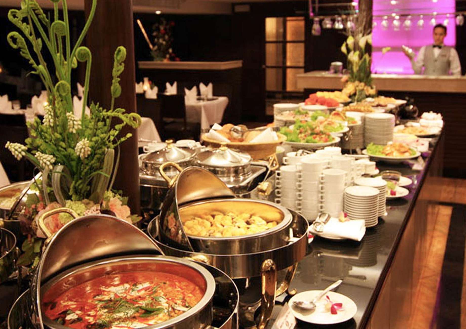 Food at Chao Phraya Princess Cruise