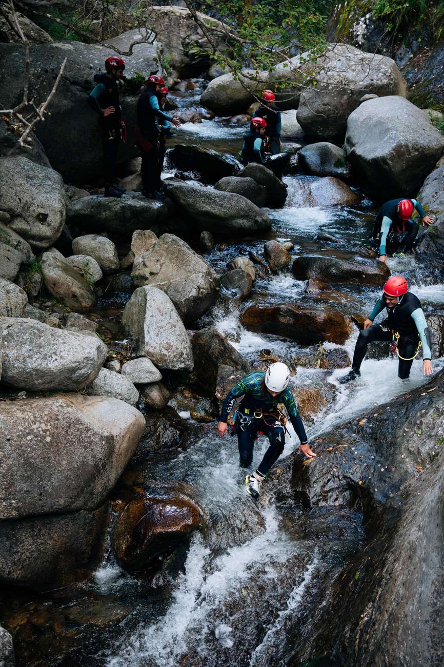 Groep tijdens canyoningtocht in Vall de Núria