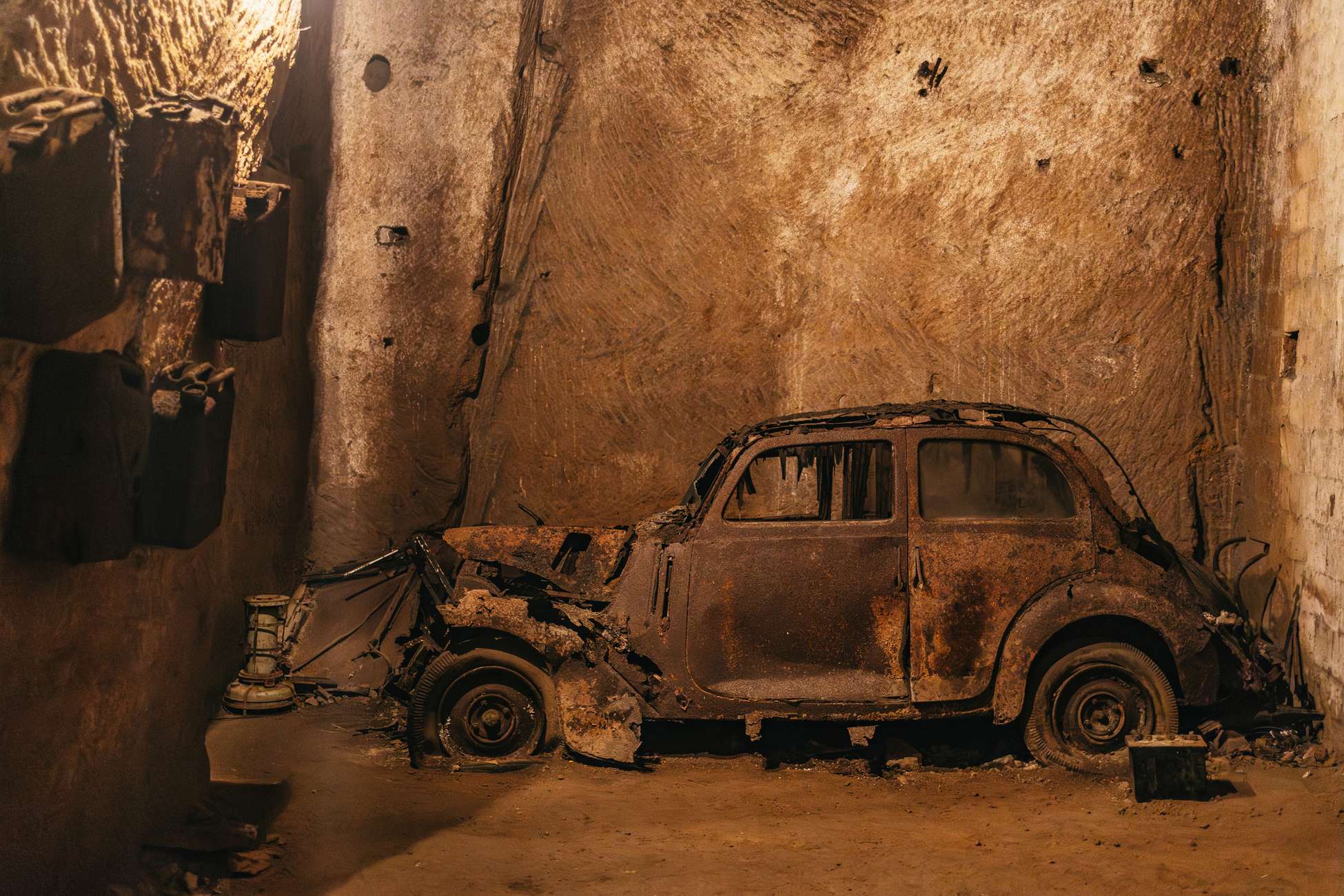 Historische voertuigen en objecten in de Bourbontunnel