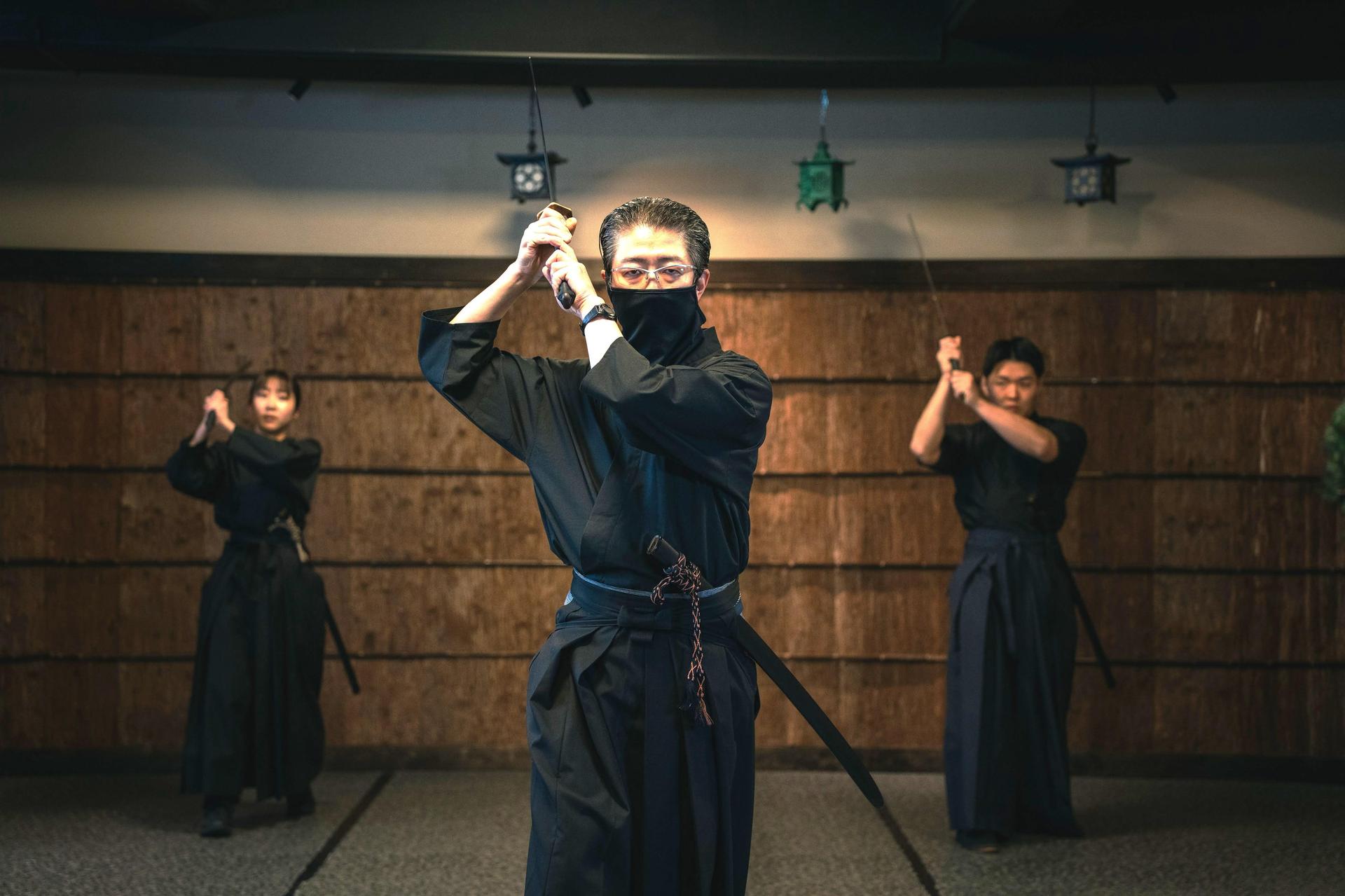 Samurai Ninja Museum Asakusa: Samurai Sword Lesson & Tour - Thumbnail 8