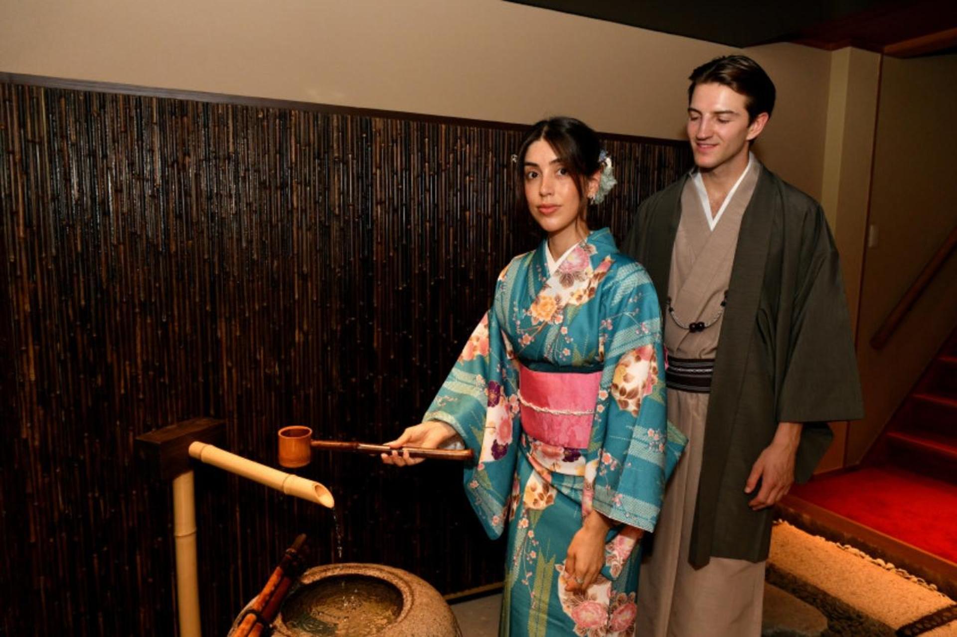 Kyoto: Kimono Tea Ceremony at Orizuruya Gion - Thumbnail 10