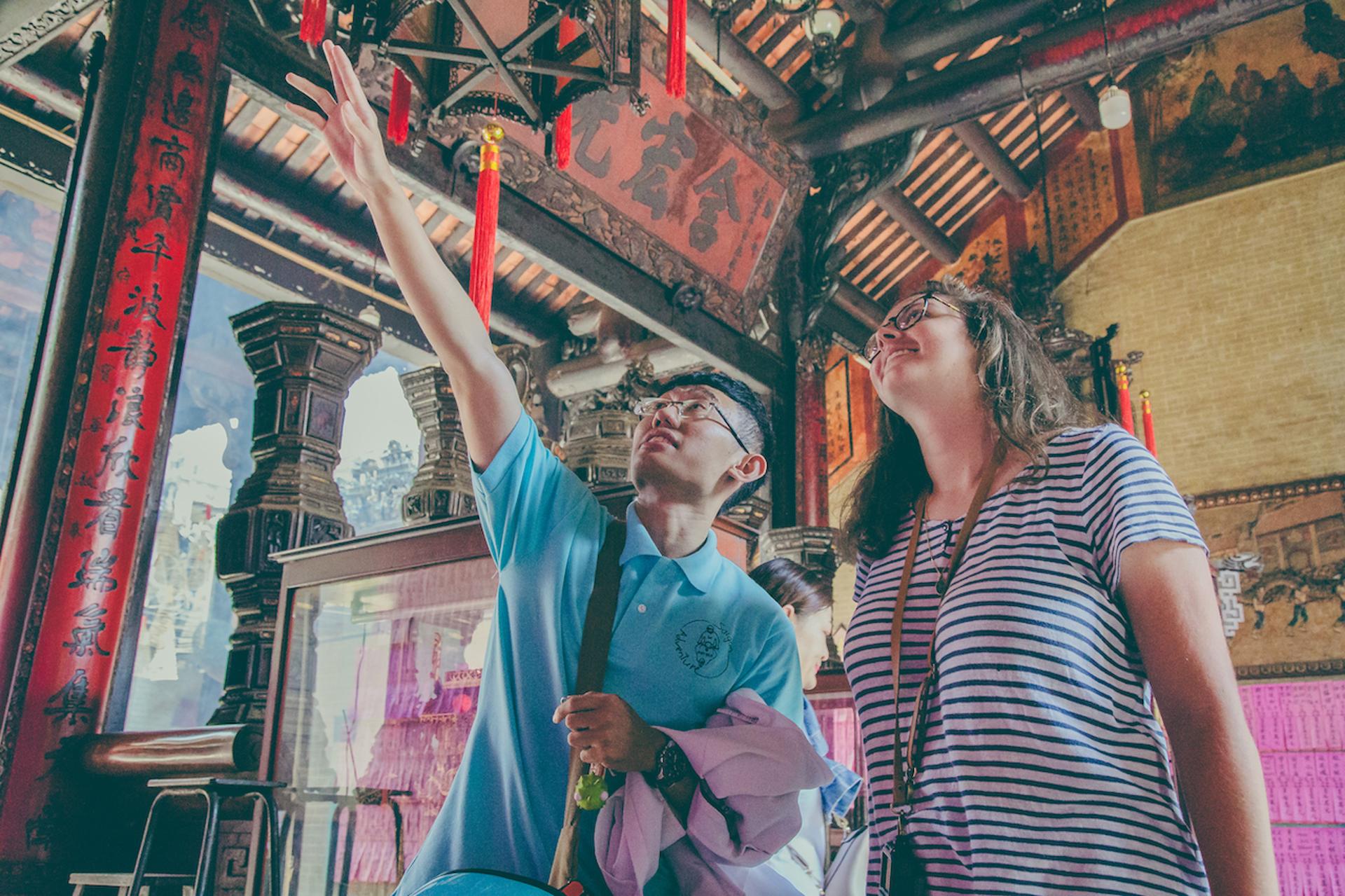 Saigon: City Highlights and Saigon Unseen Scooter Combo Tour - Thumbnail 9