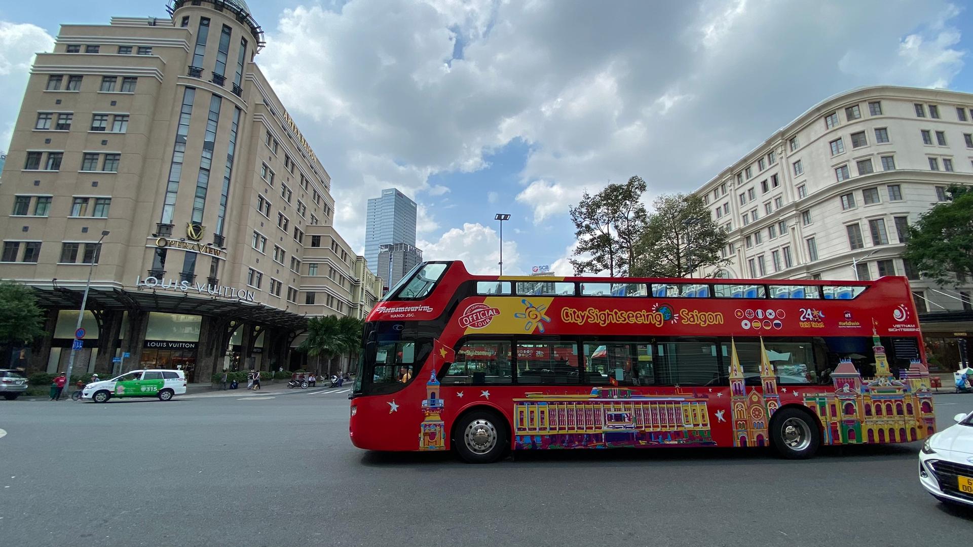 Saigon: City Sightseeing Hop-On Hop-Off Bus Tour - Thumbnail 6