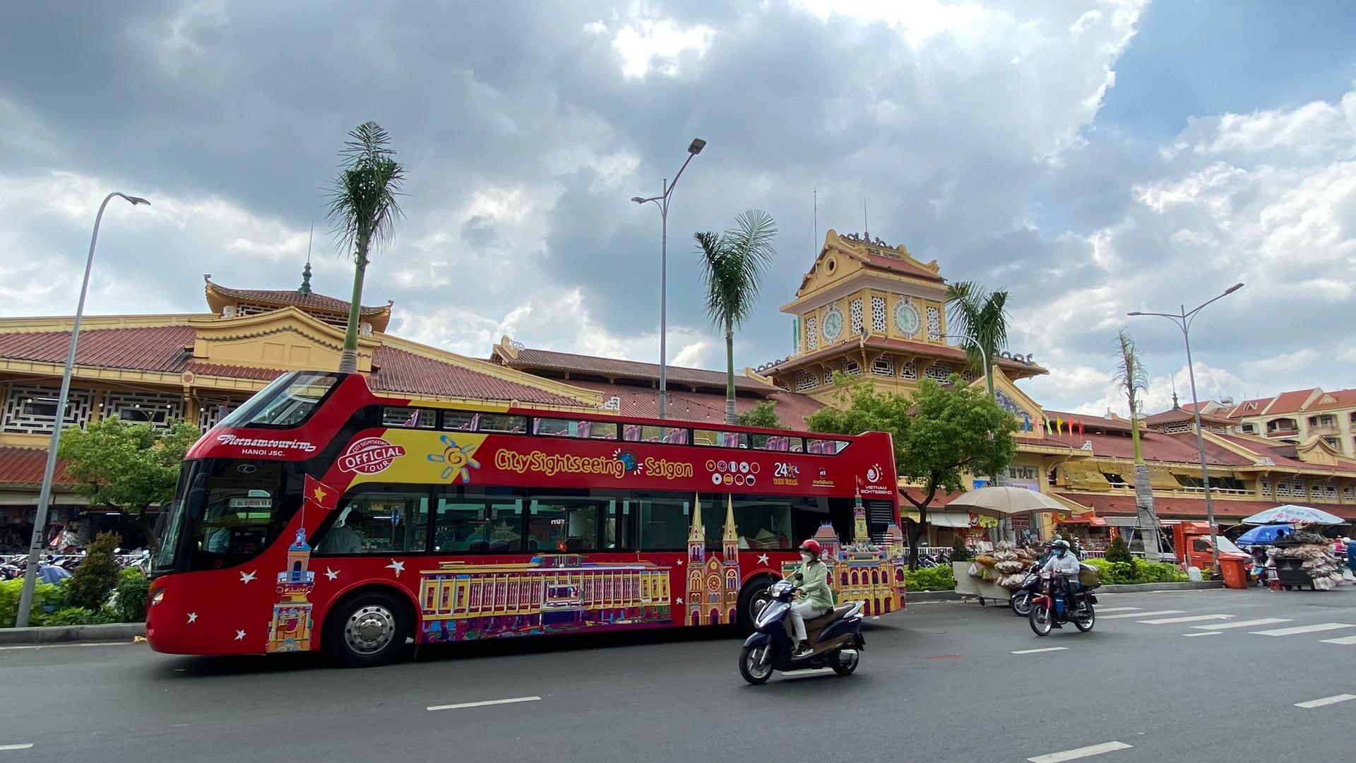 Saigon: City Sightseeing Hop-On Hop-Off Bus Tour - Thumbnail 7