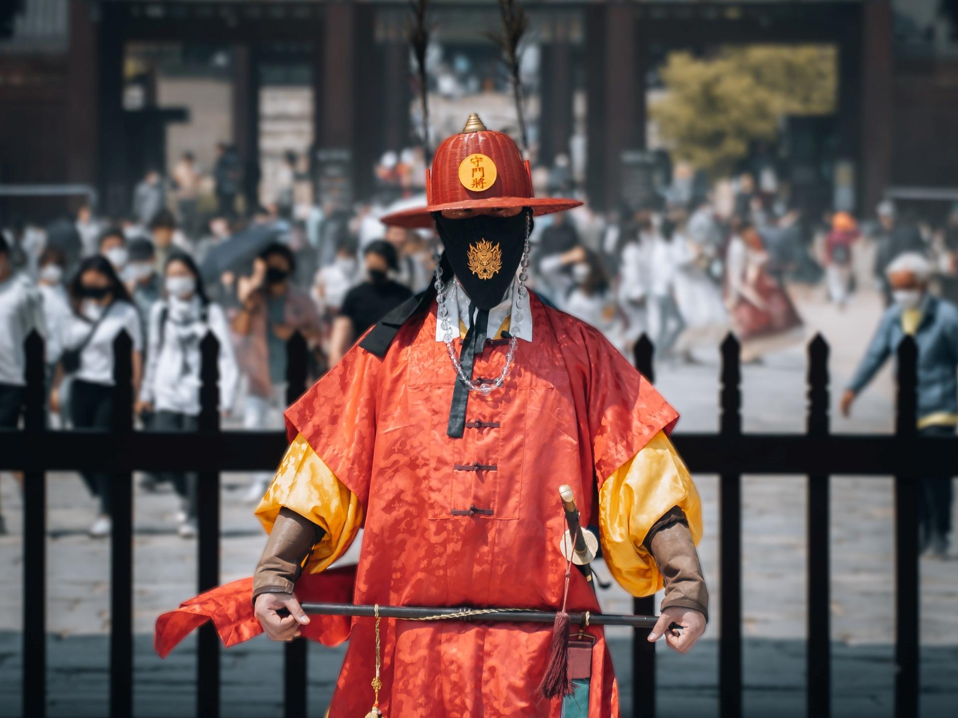 Seoul: City Hightlights, Palace Tour, and Optional Hanbok - Thumbnail 5