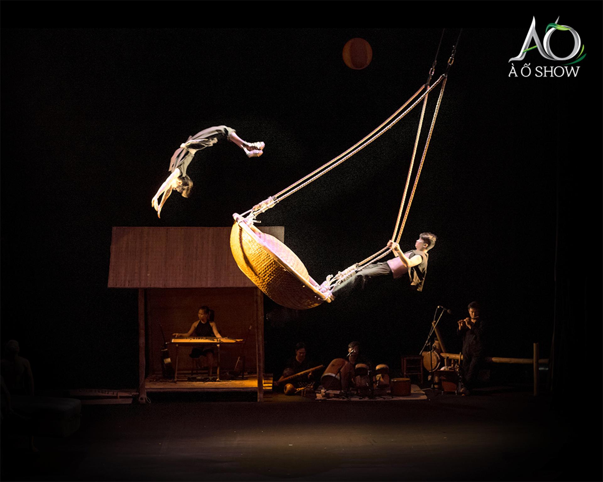 Ho Chi Minh: A O Show Bamboo Circus at Saigon Opera House - Thumbnail 9