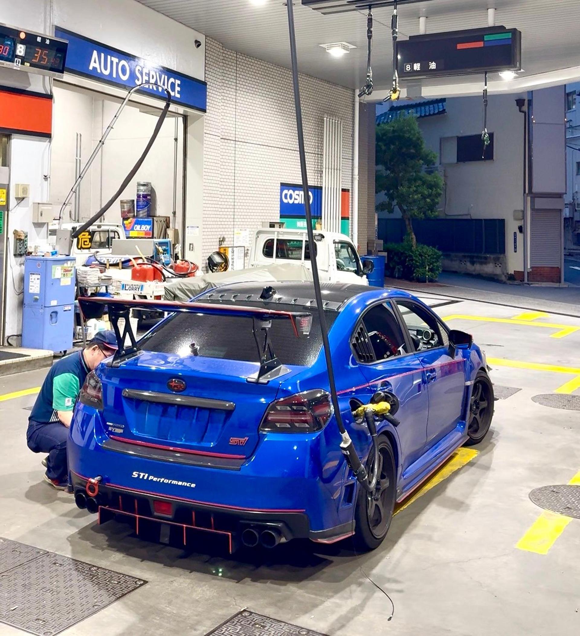 Tokyo: Daikoku PA & Shibuya Private Tour in a WRX STI 550Hp - Thumbnail 5