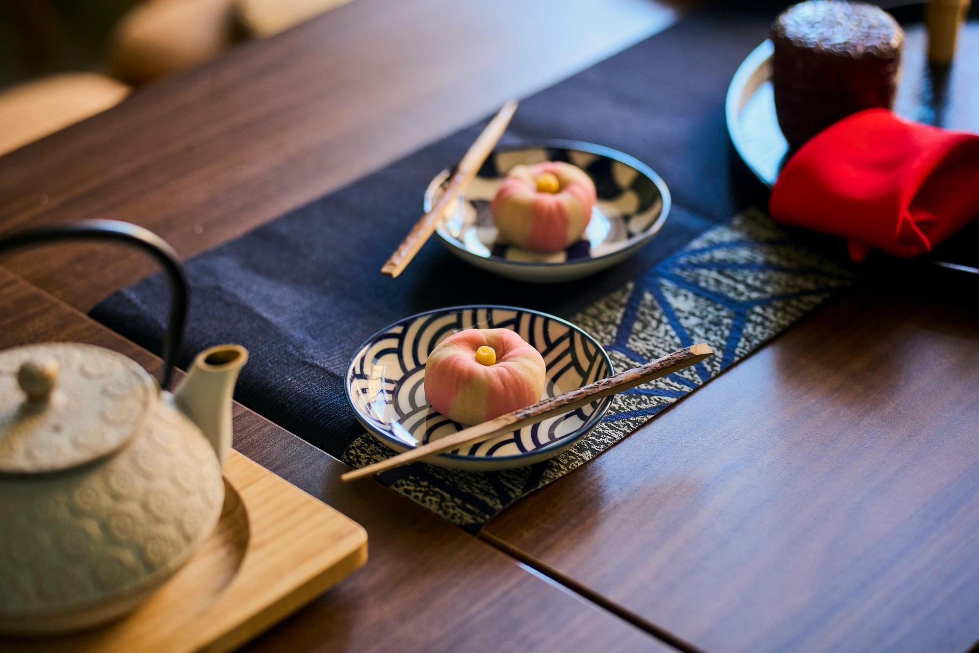 Tokyo: Tea Ceremony & Japanese Sweets Making - Thumbnail 4