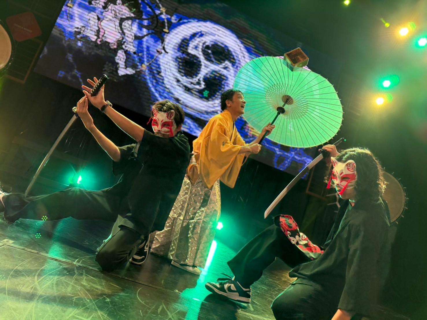 メディア コラージュ