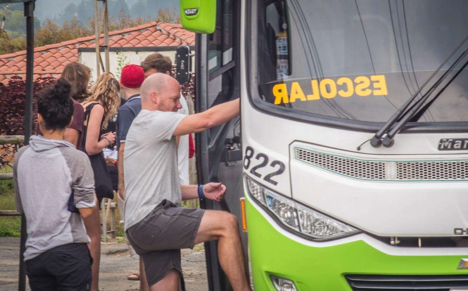 Colagem de mídia