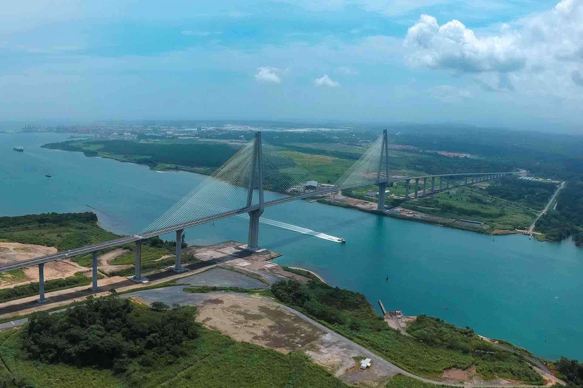 Colagem de mídia