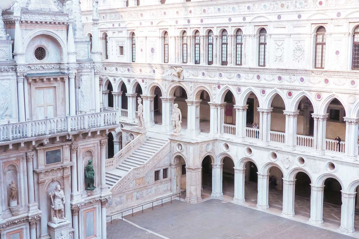Galerie média
