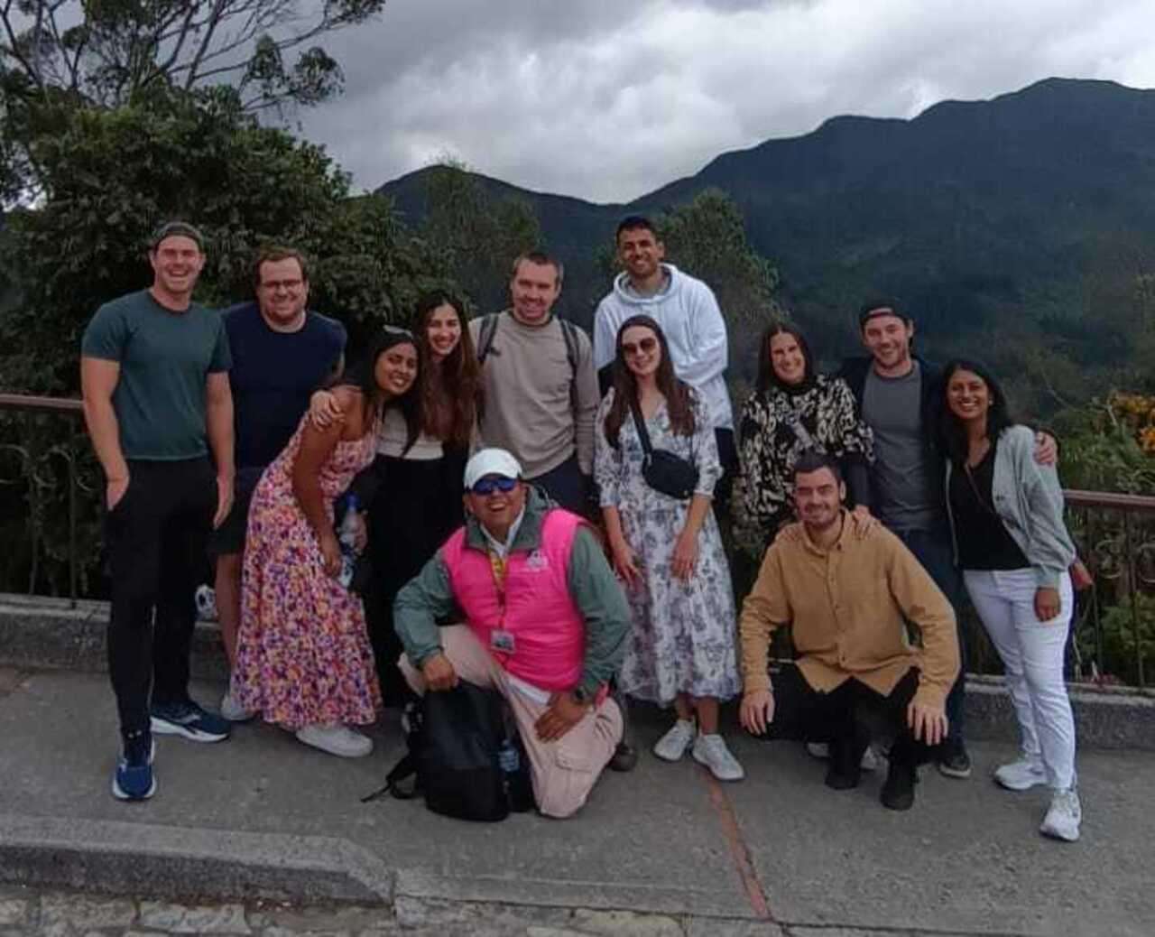 Colagem de mídia