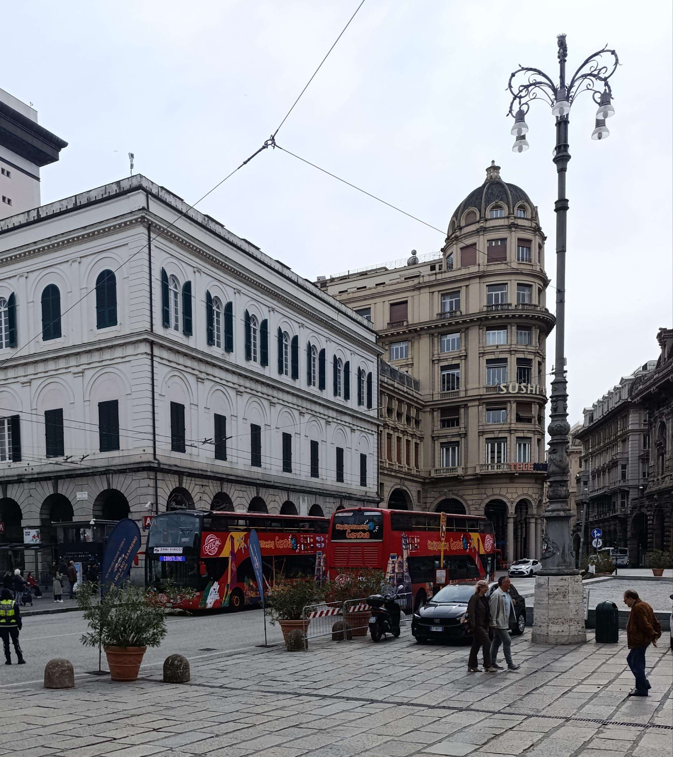 Colagem de mídia