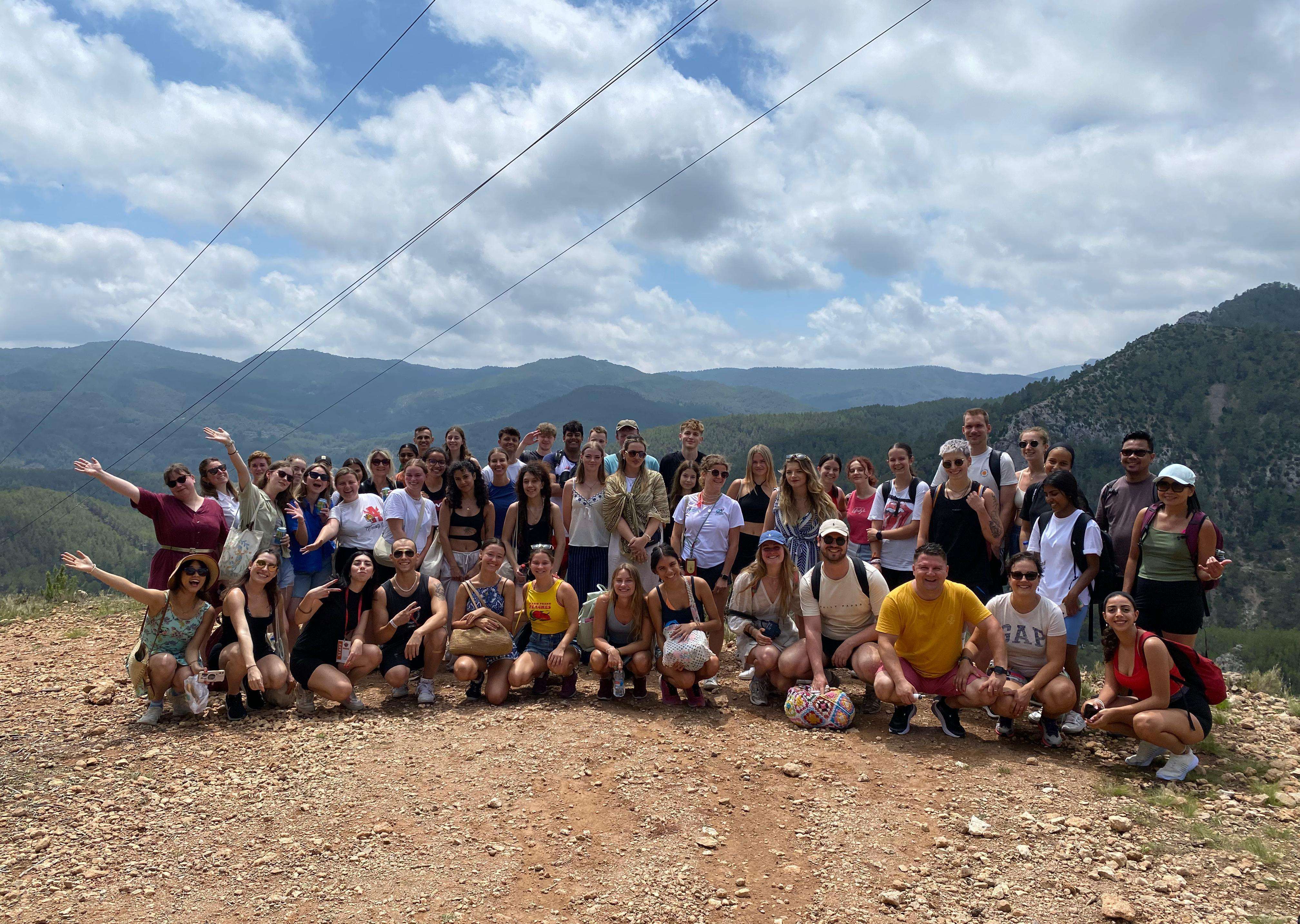 Colagem de mídia