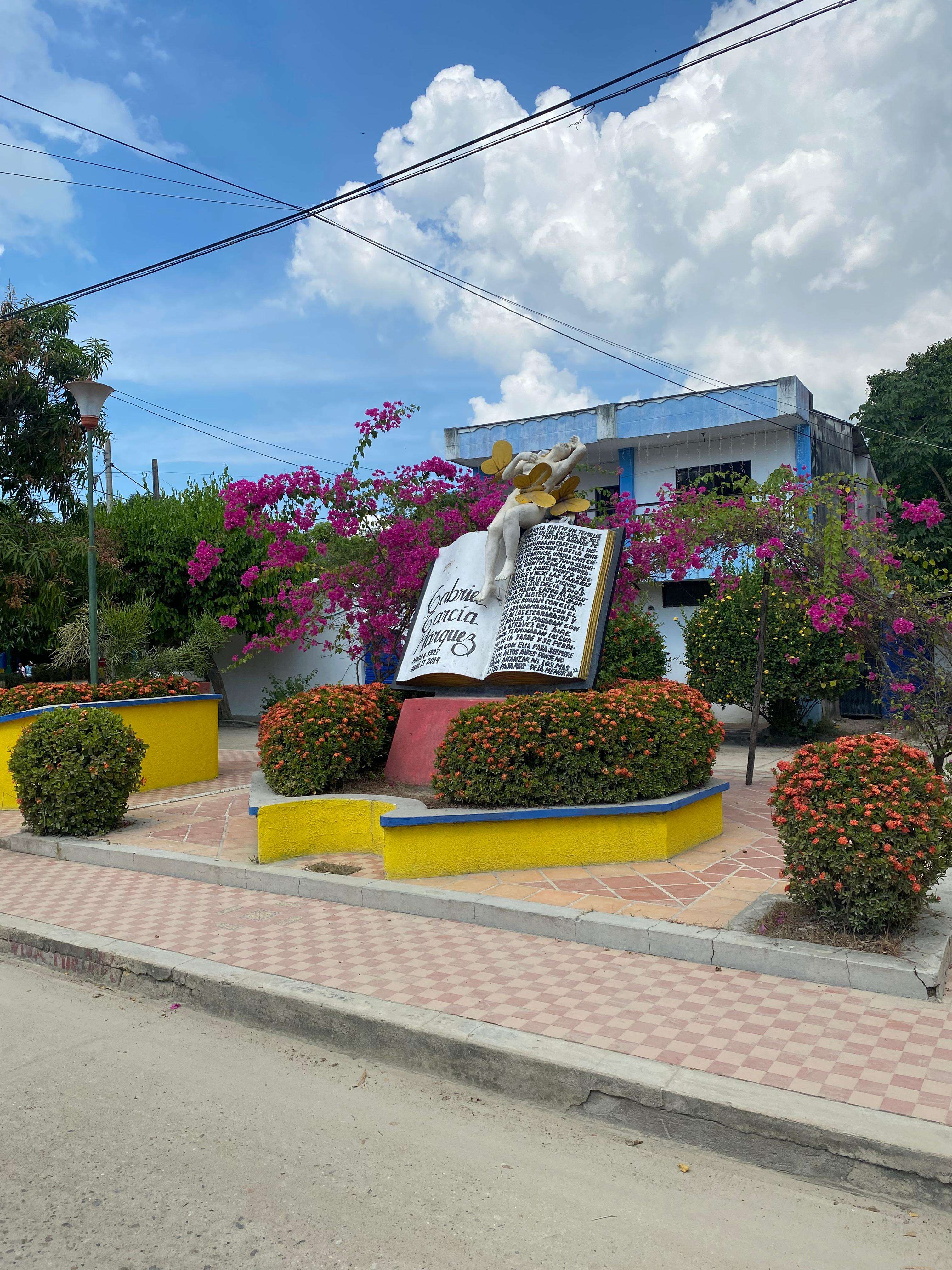 Colagem de mídia