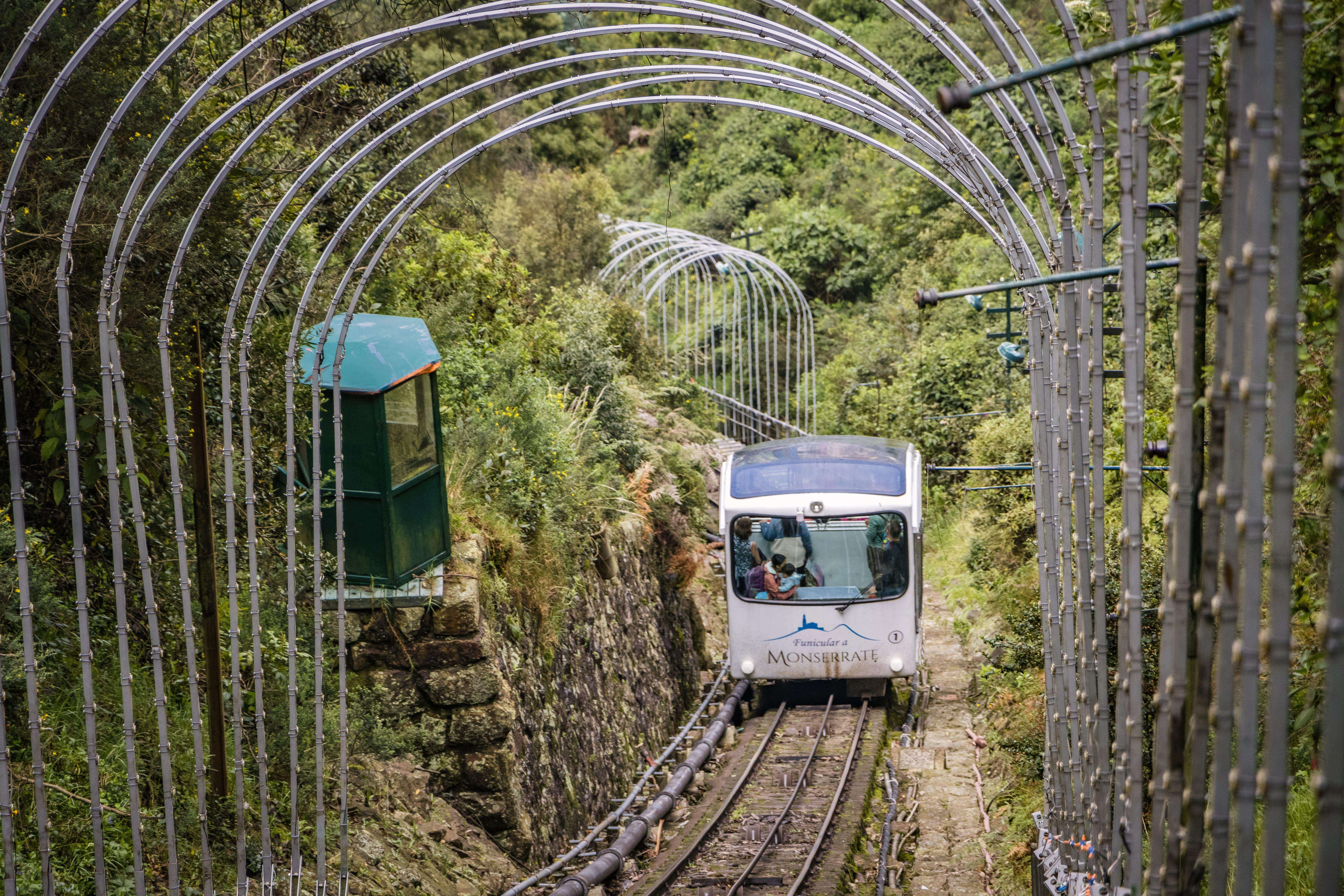 Colagem de mídia