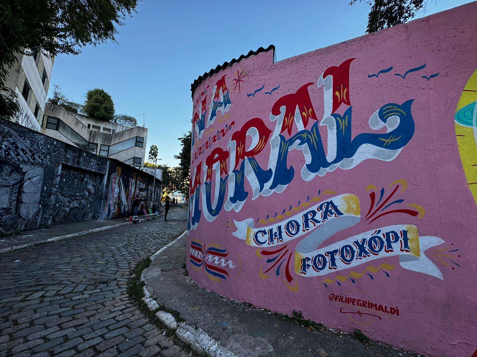Colagem de mídia