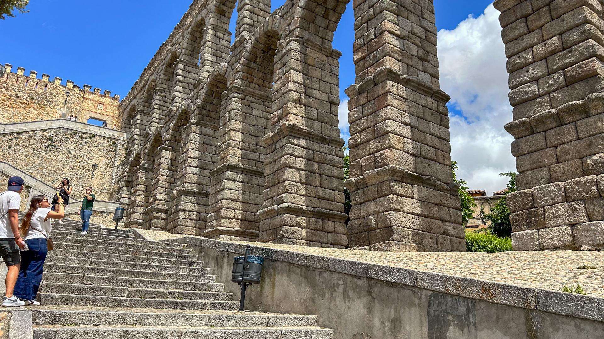 Colagem de mídia