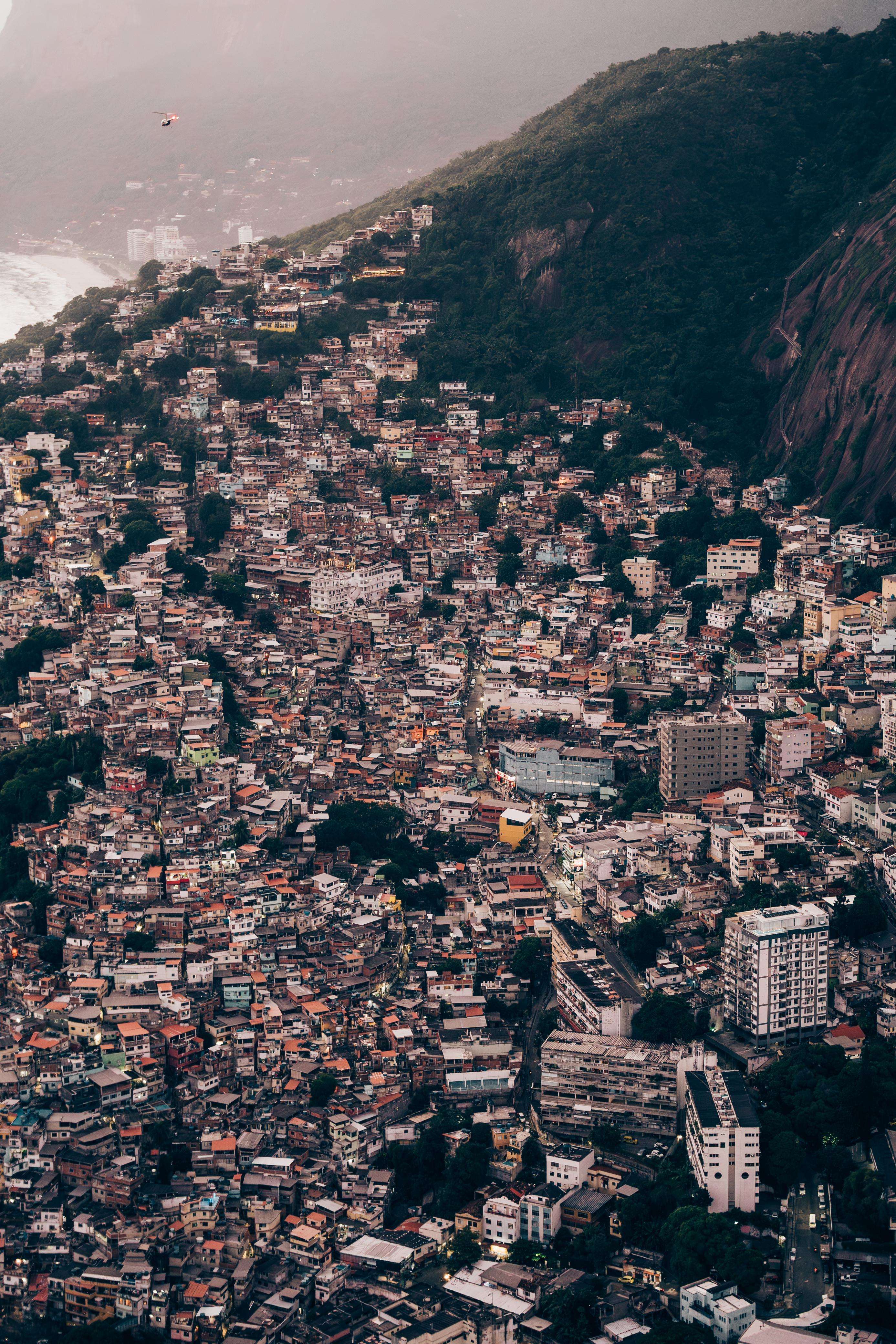 Colagem de mídia