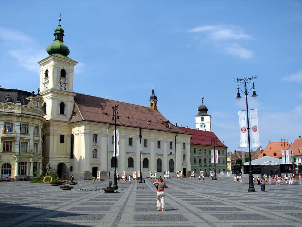 Colagem de mídia