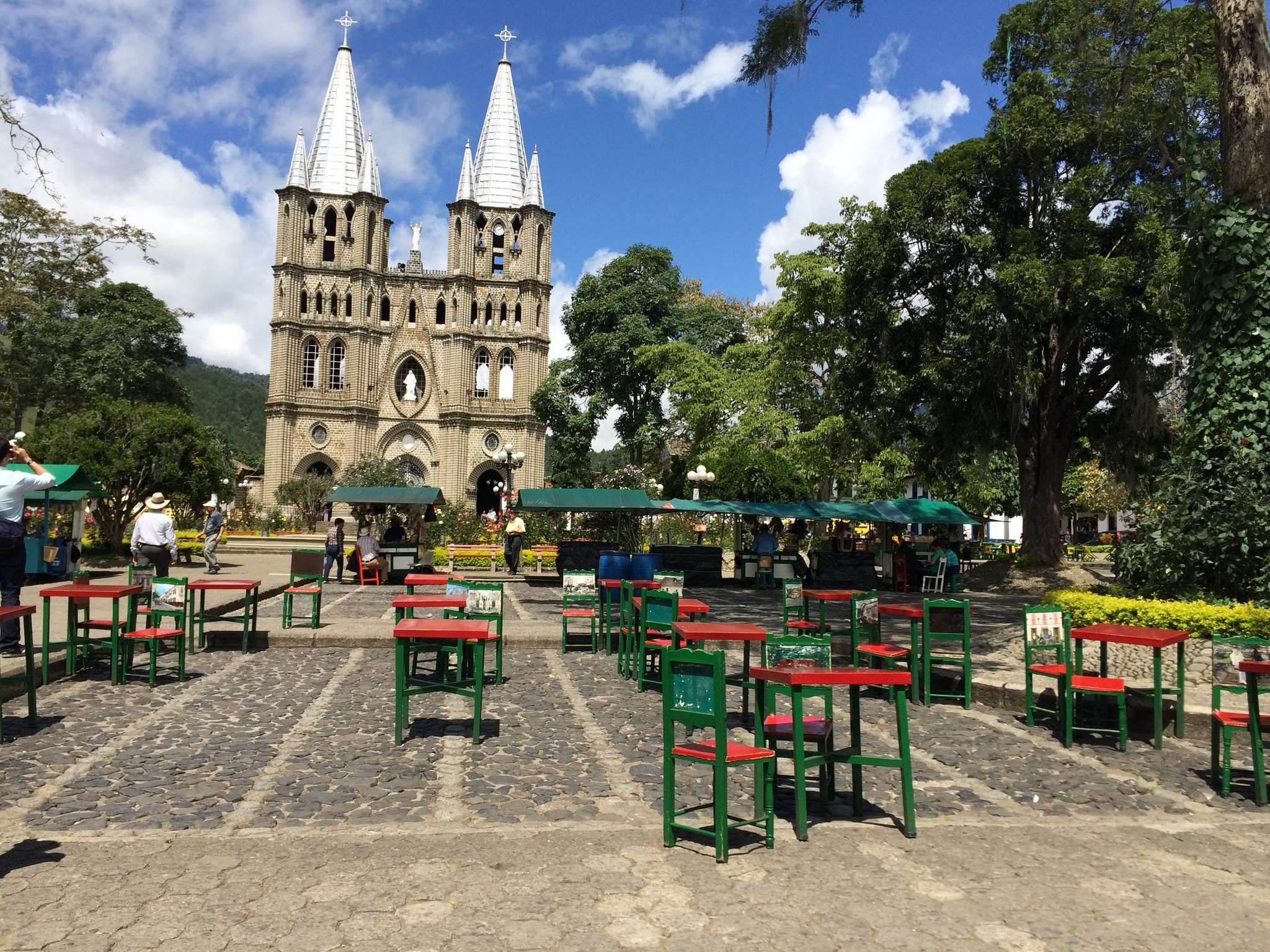 Colagem de mídia