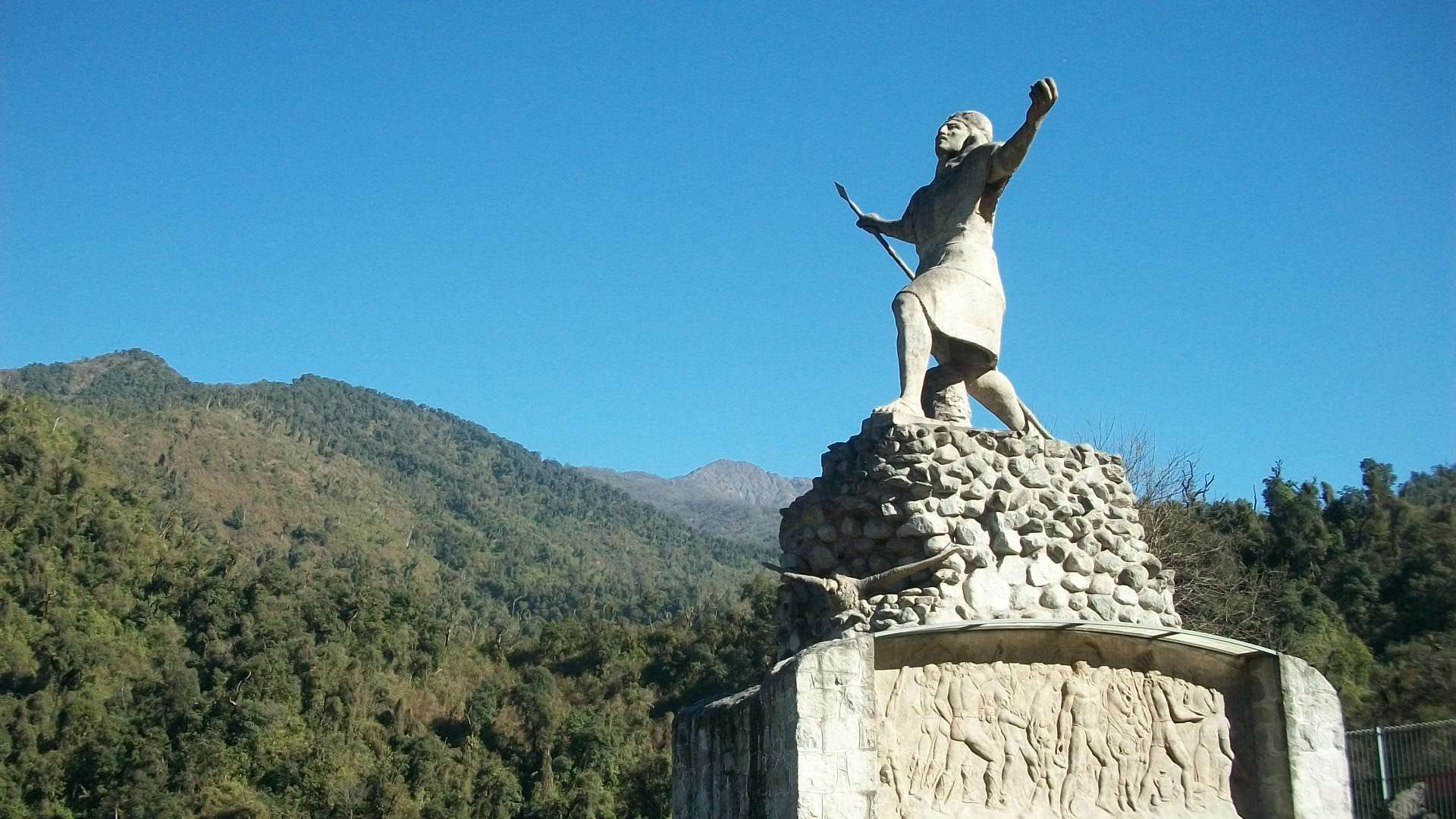 Colagem de mídia