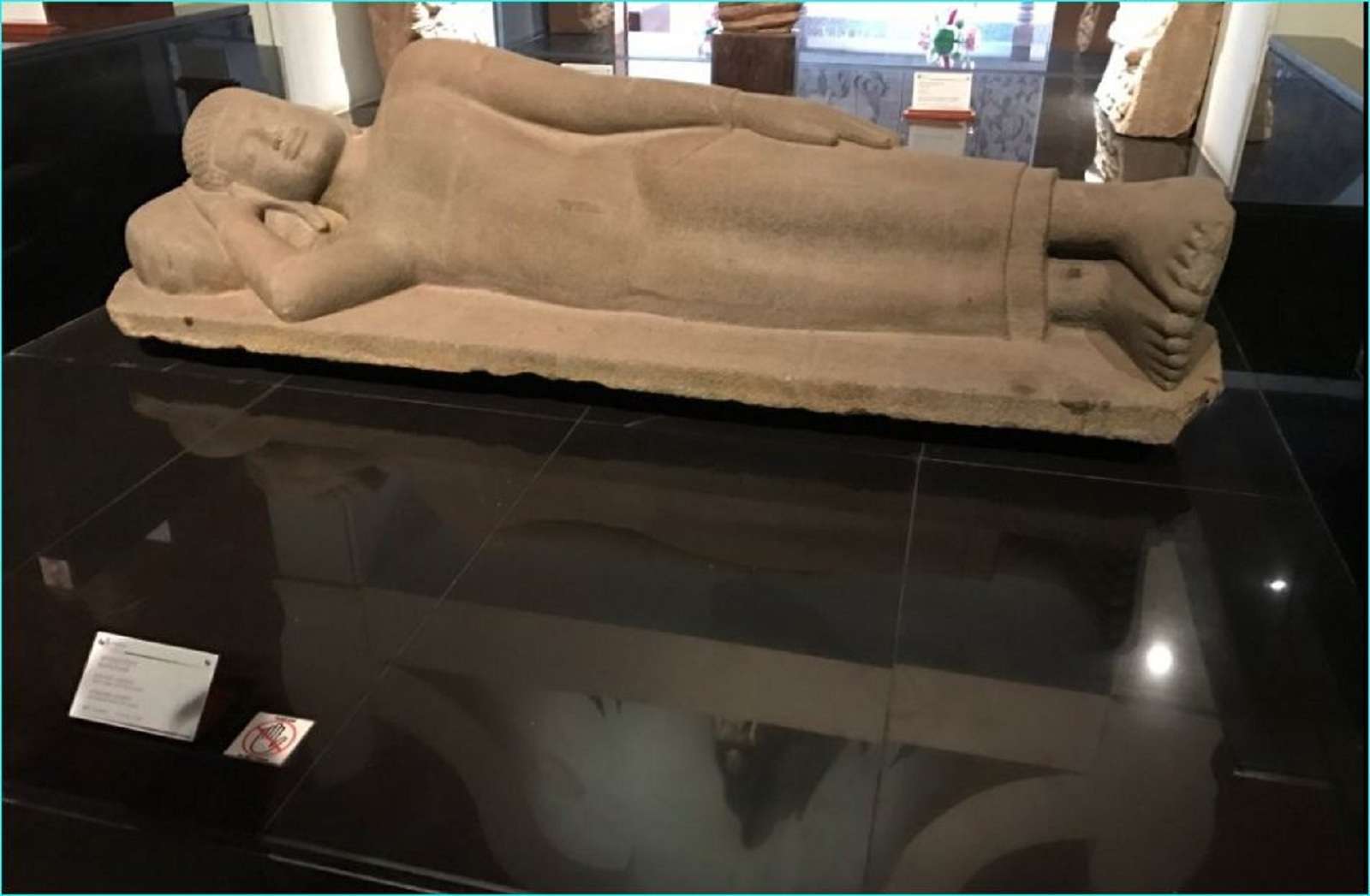 Colagem de mídia