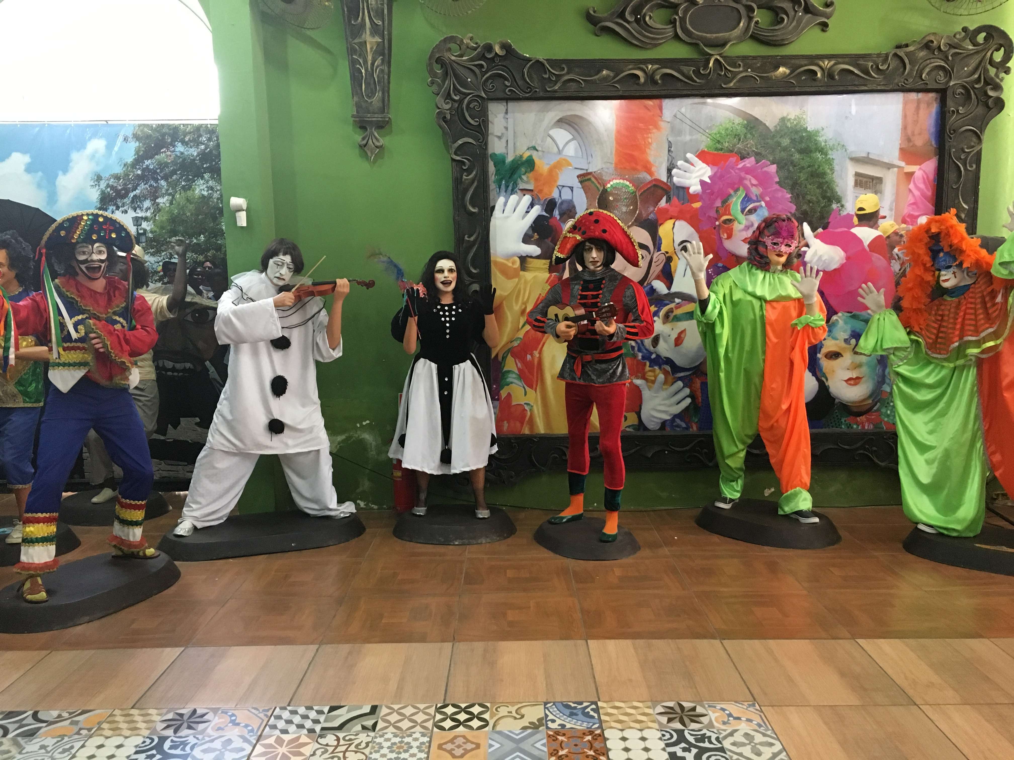 Colagem de mídia