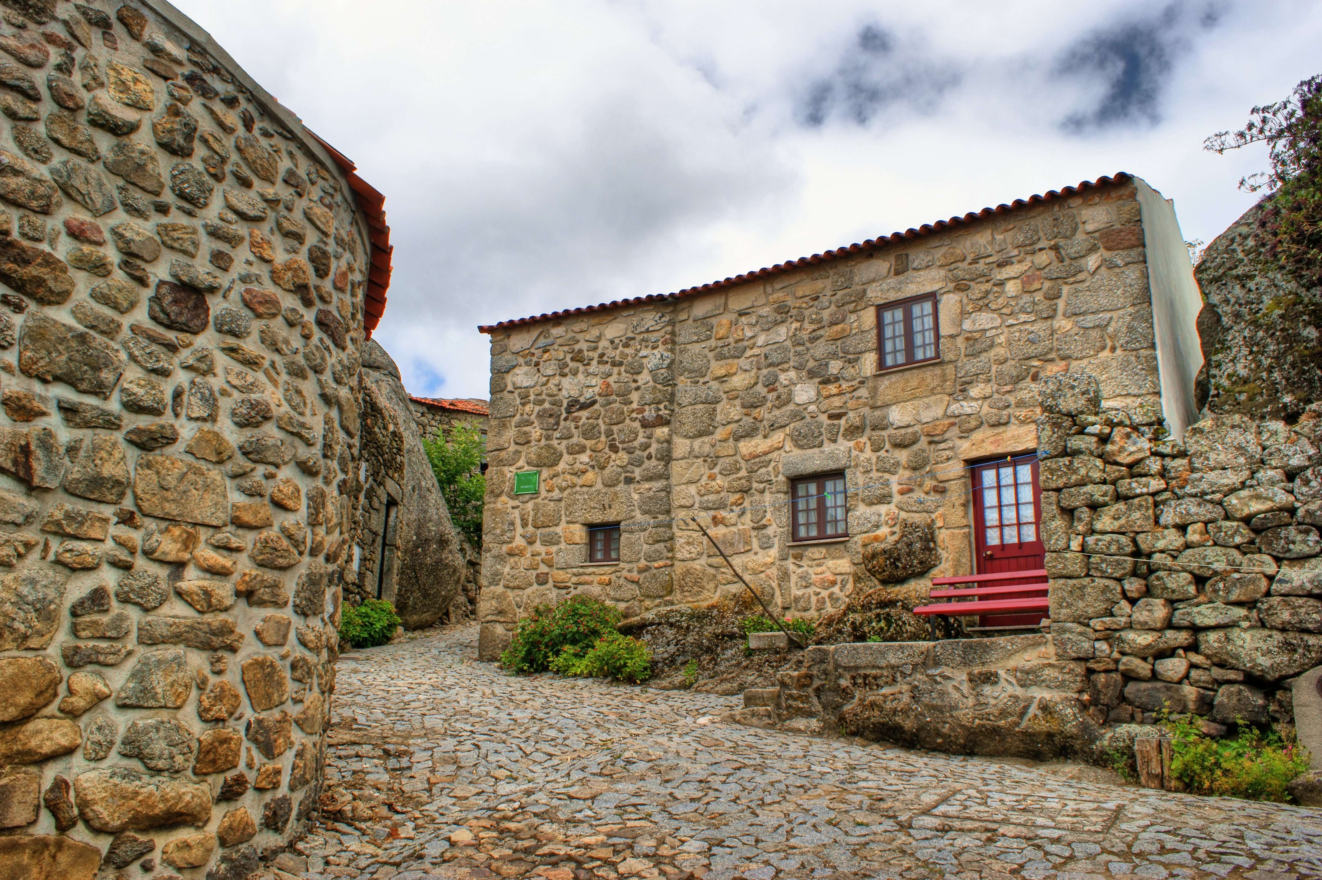 Colagem de mídia