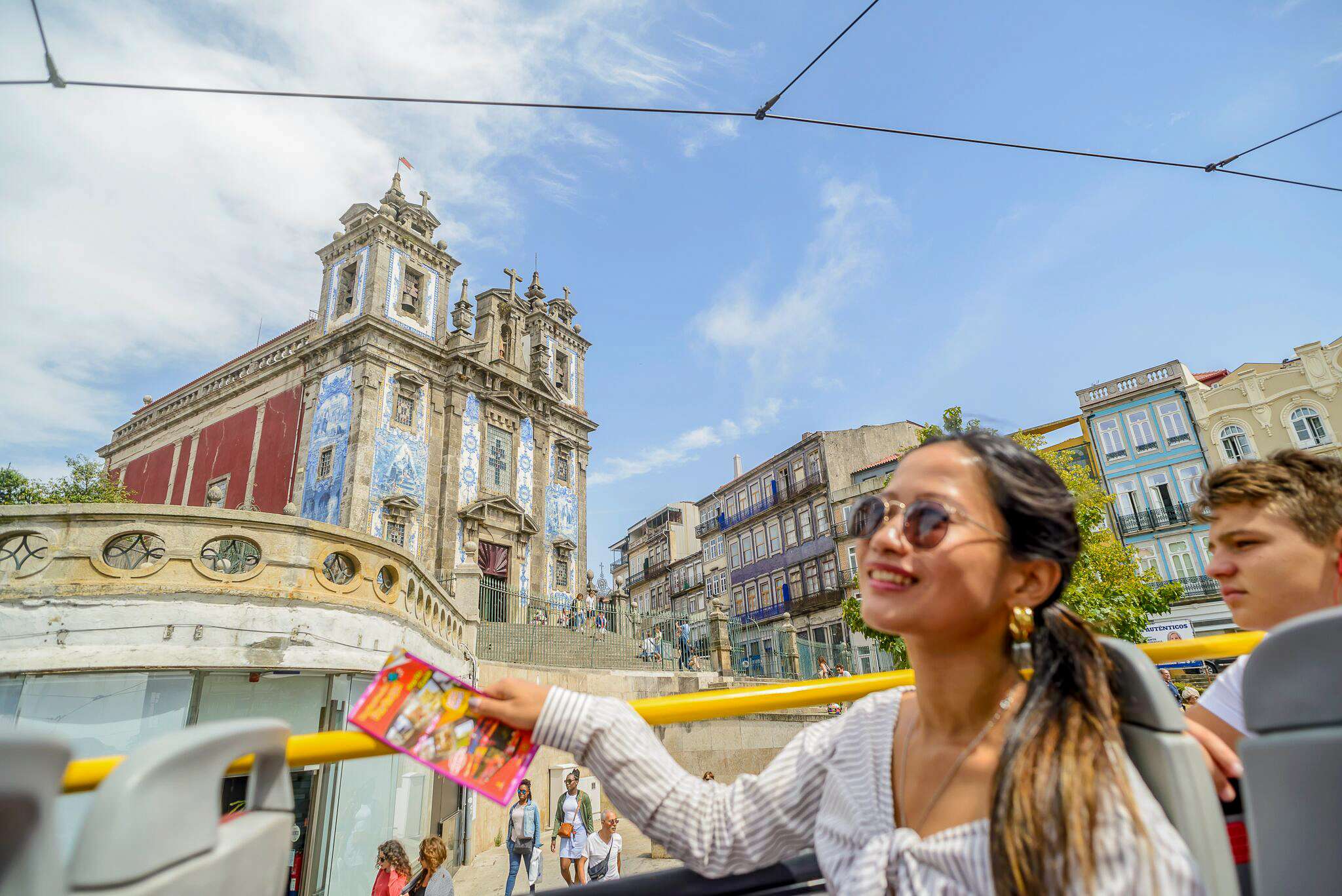 Colagem de mídia