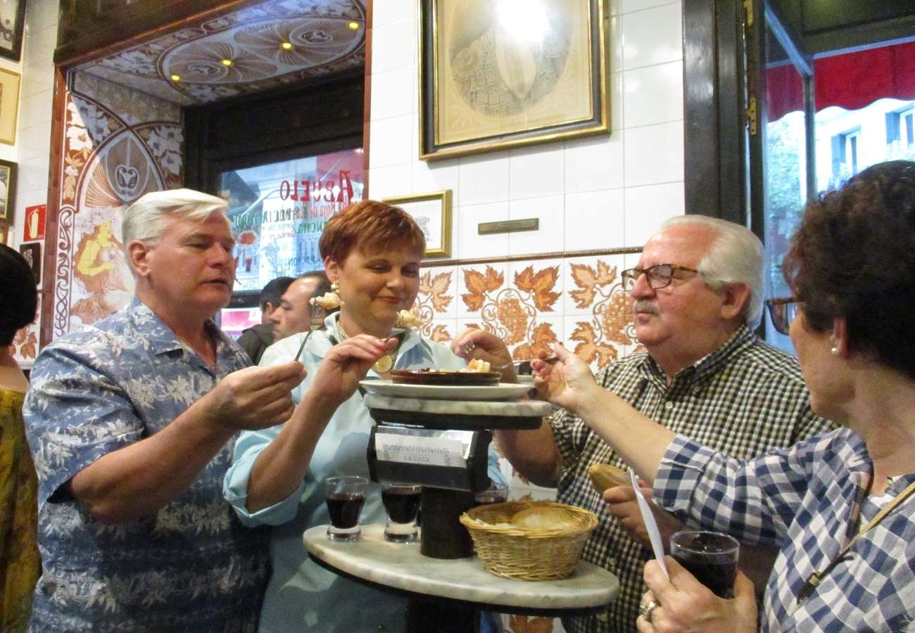 Colagem de mídia