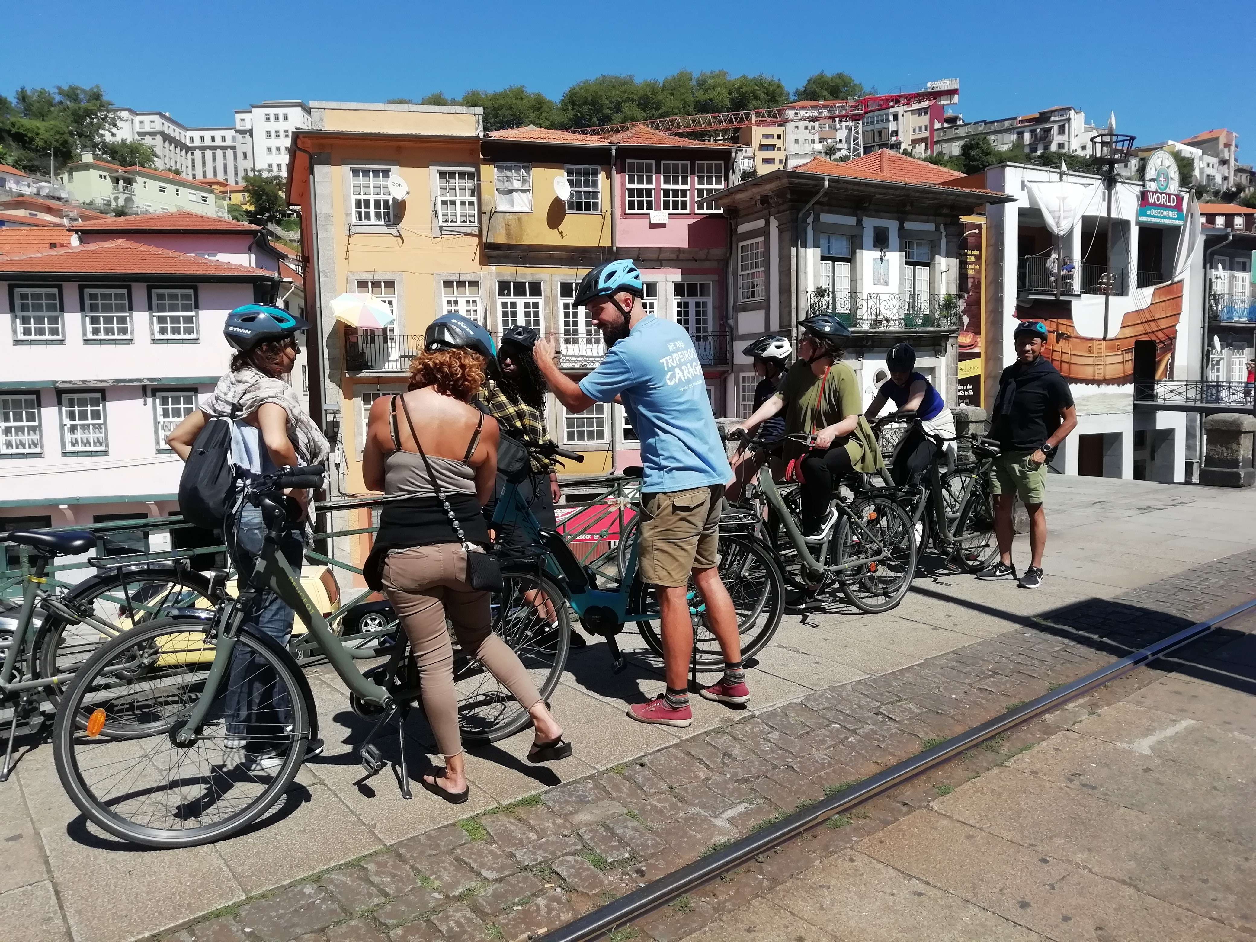 Colagem de mídia