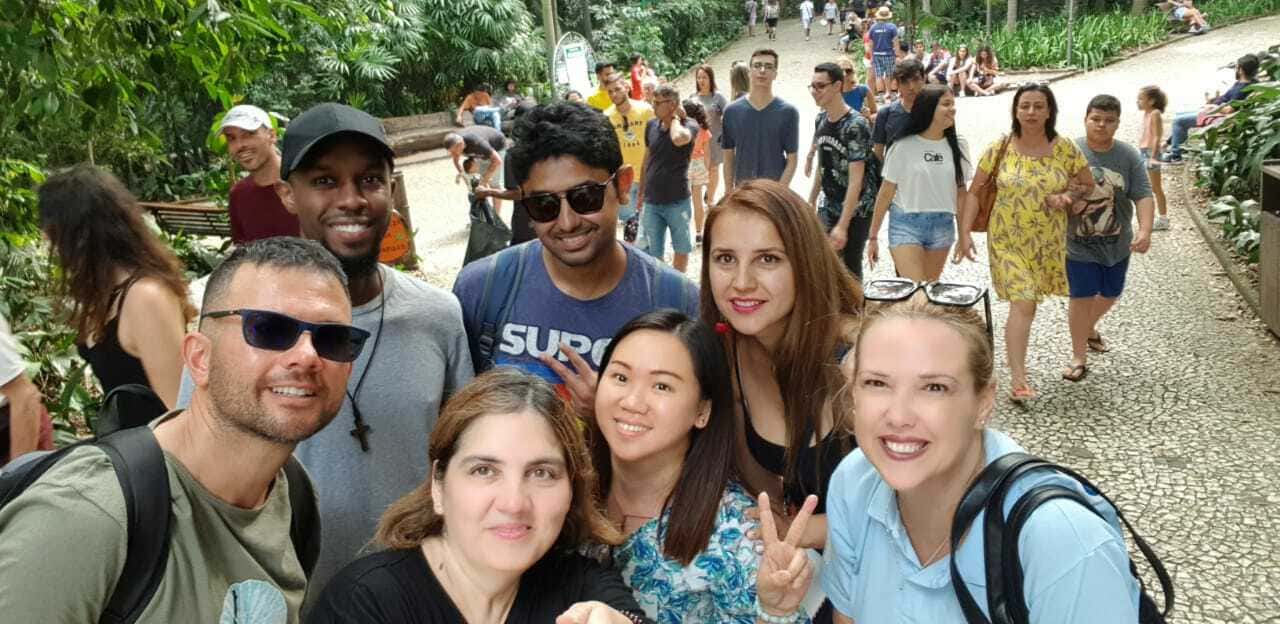 Colagem de mídia