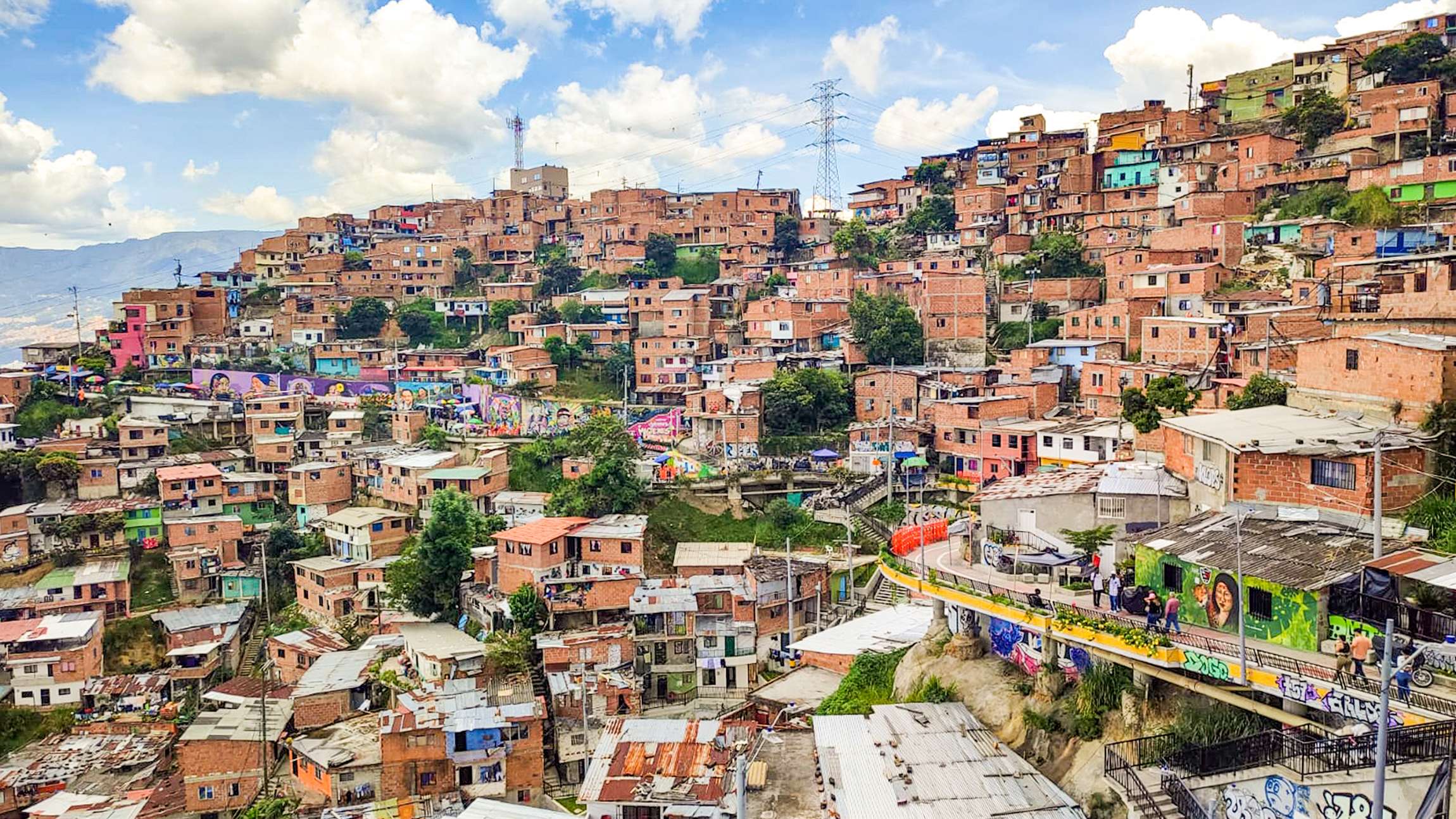Colagem de mídia