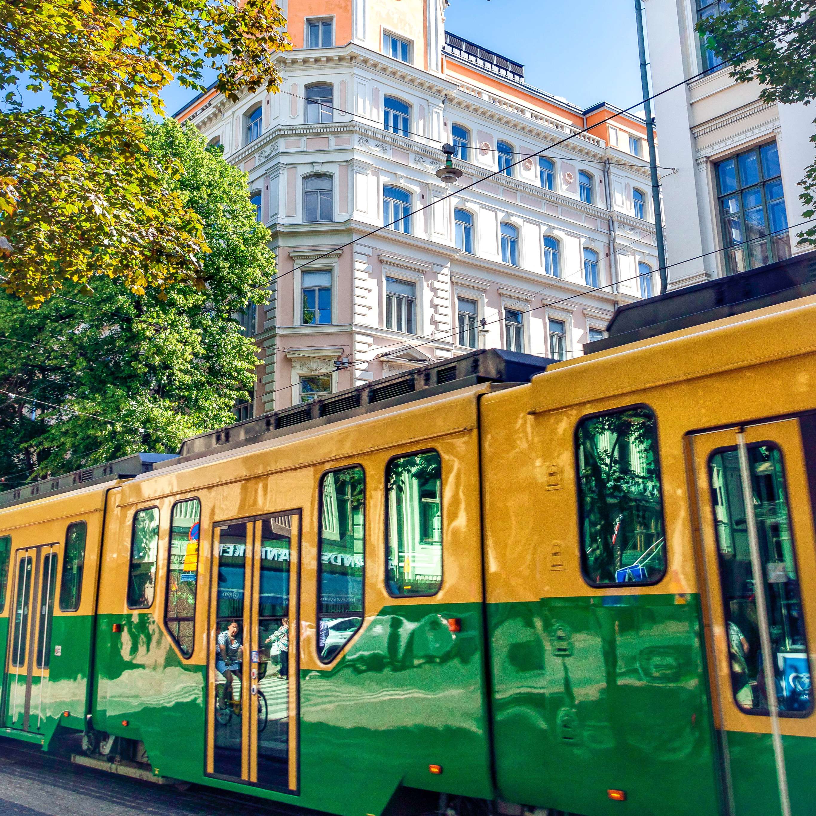 Colagem de mídia
