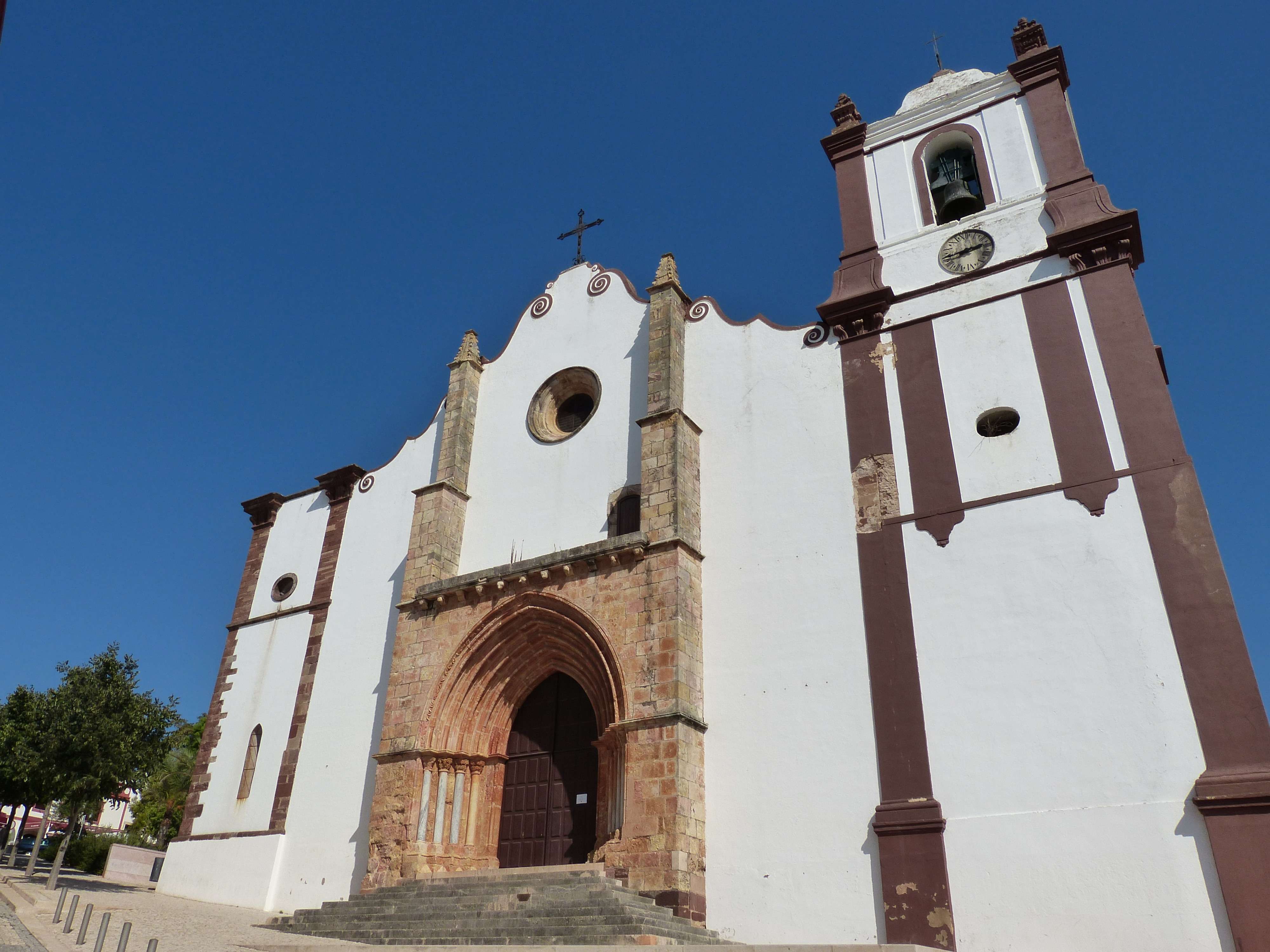 Colagem de mídia