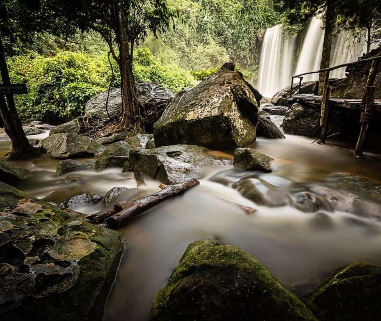 Colagem de mídia