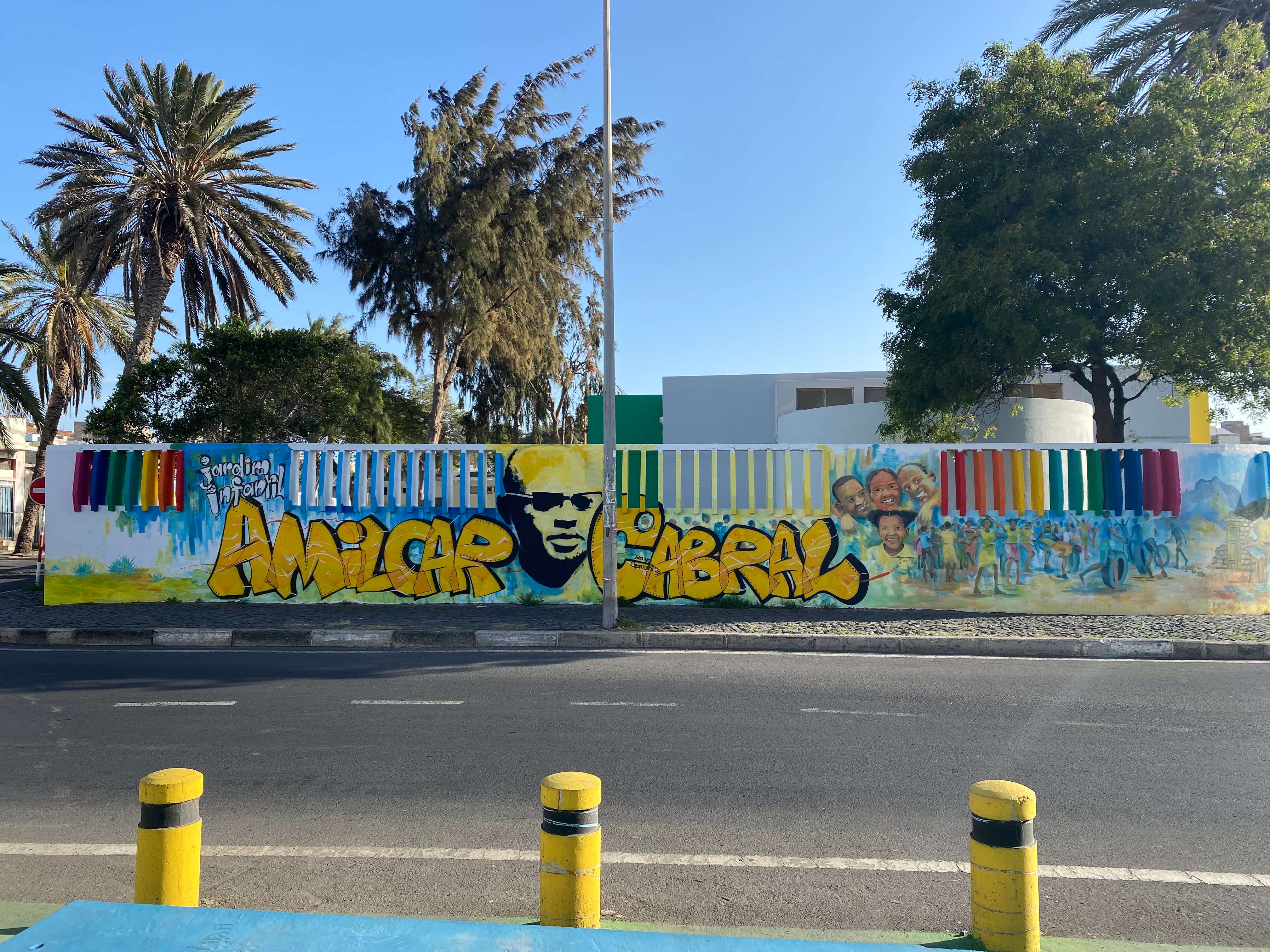 Colagem de mídia
