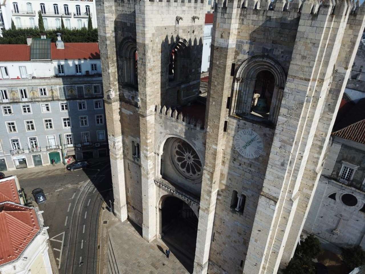 Colagem de mídia