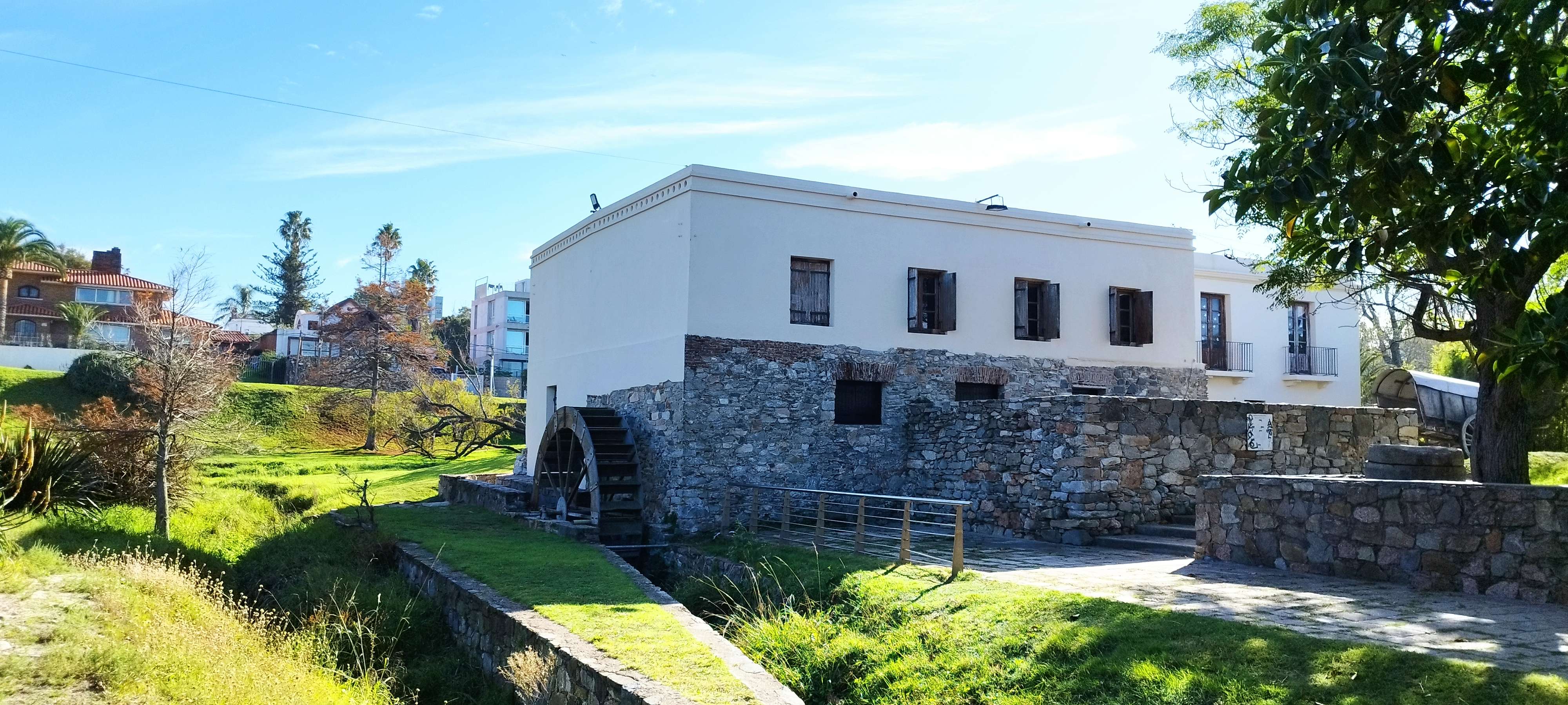 Colagem de mídia