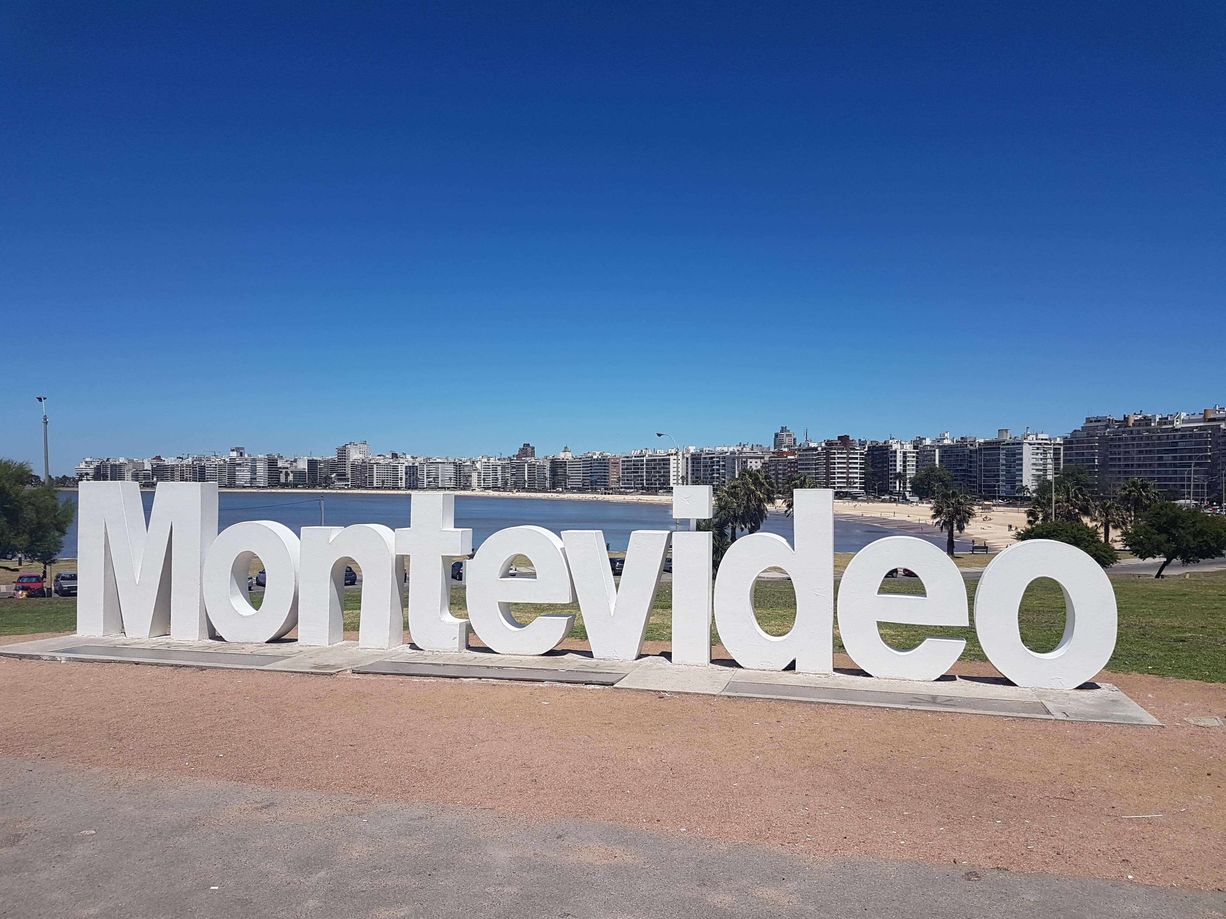 Colagem de mídia