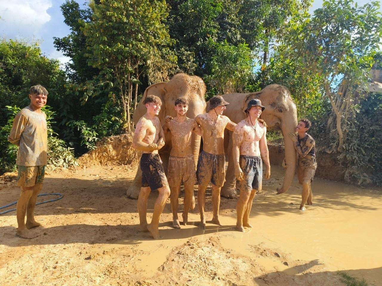 Colagem de mídia