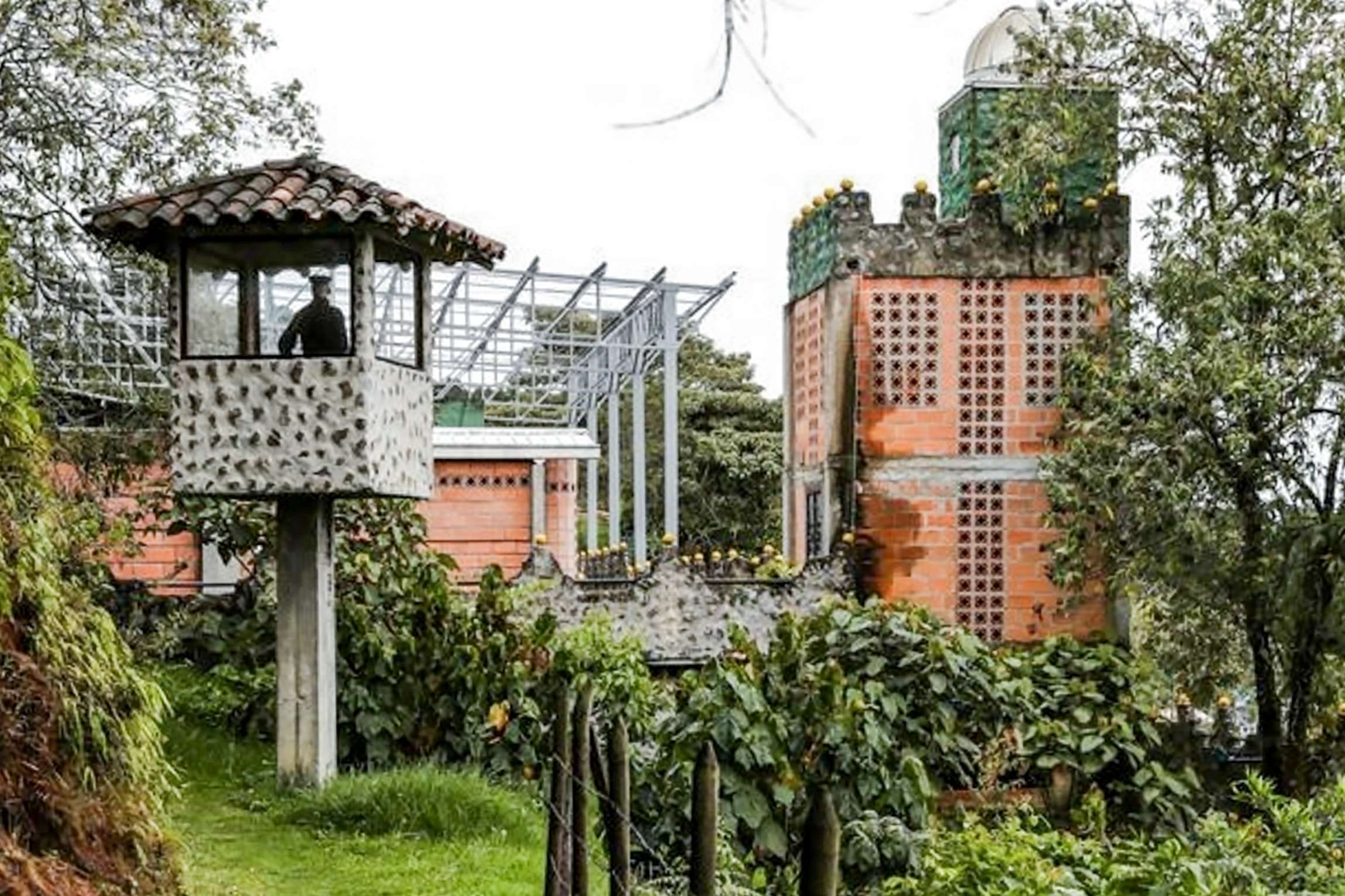 Colagem de mídia