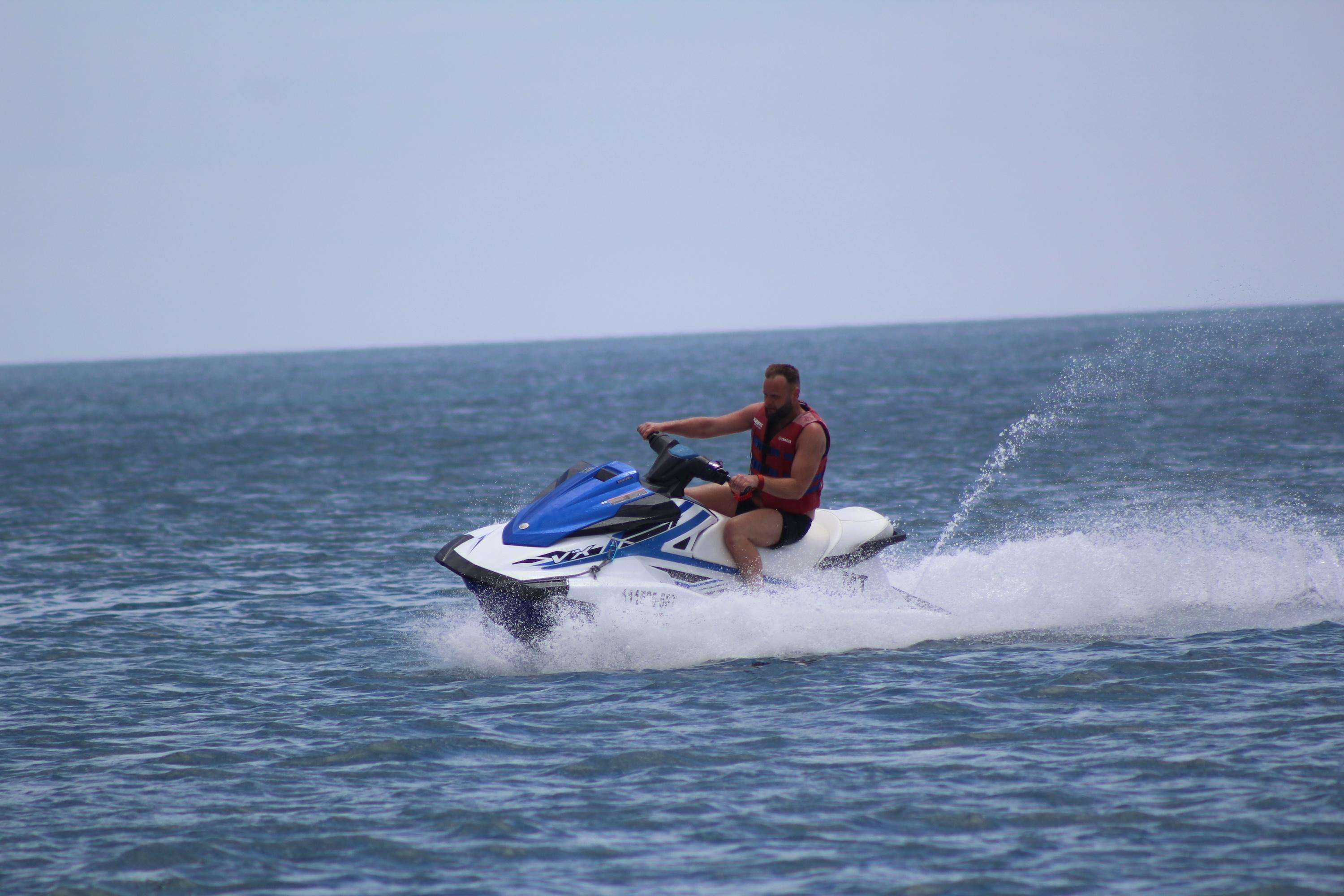 High-speed jet ski circuit in Albufeira