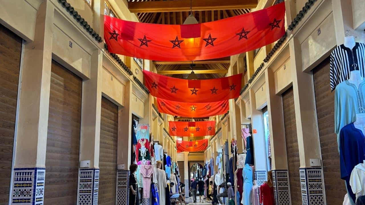 Colagem de mídia