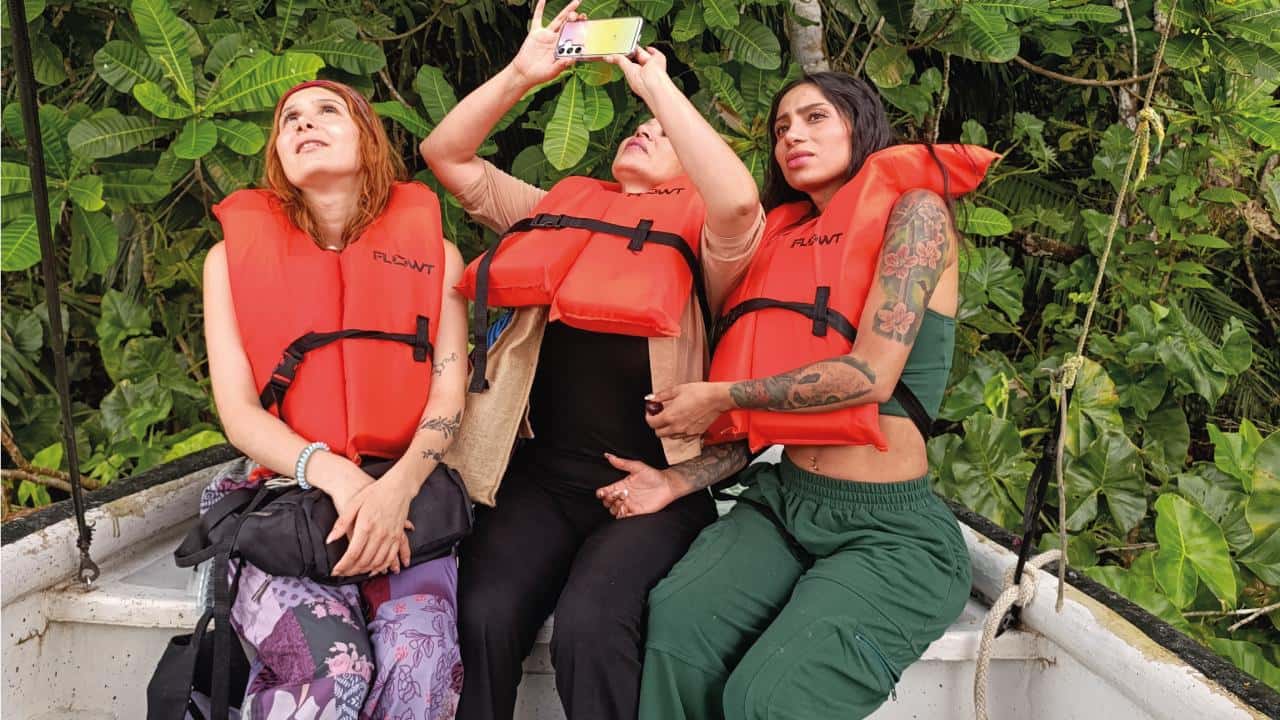 Colagem de mídia